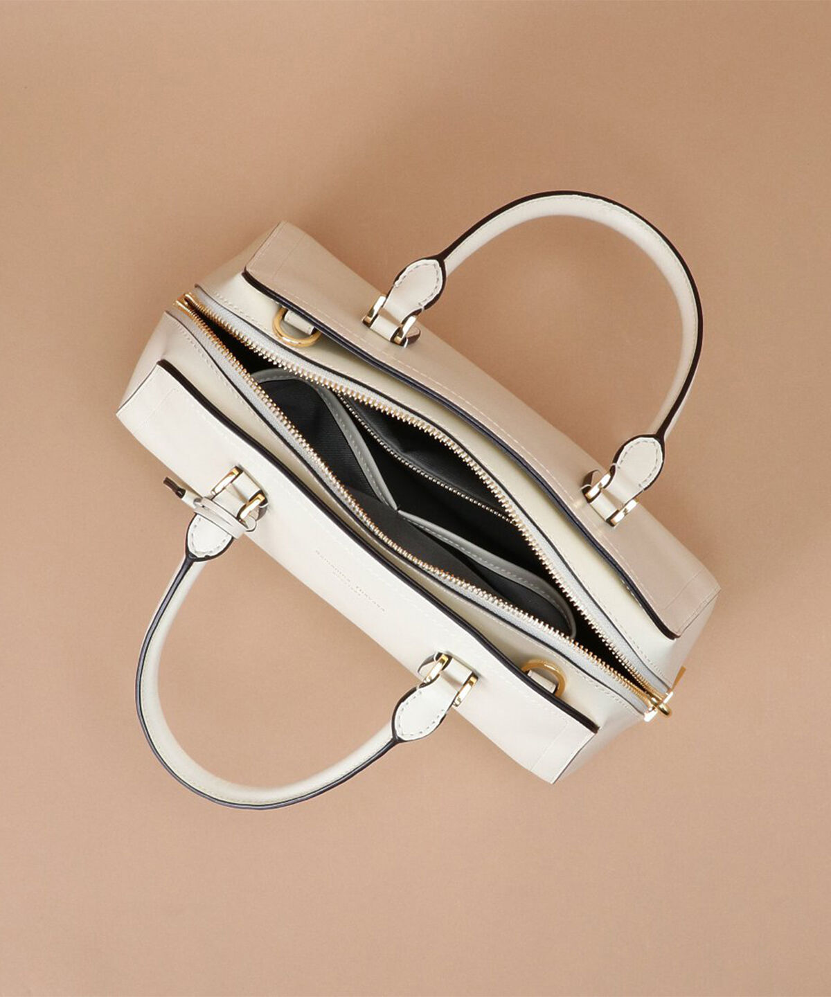 Samantha Thavasa「トラペズミニヨン ボストンバッグ 大サイズ」|ハンドバッグ|