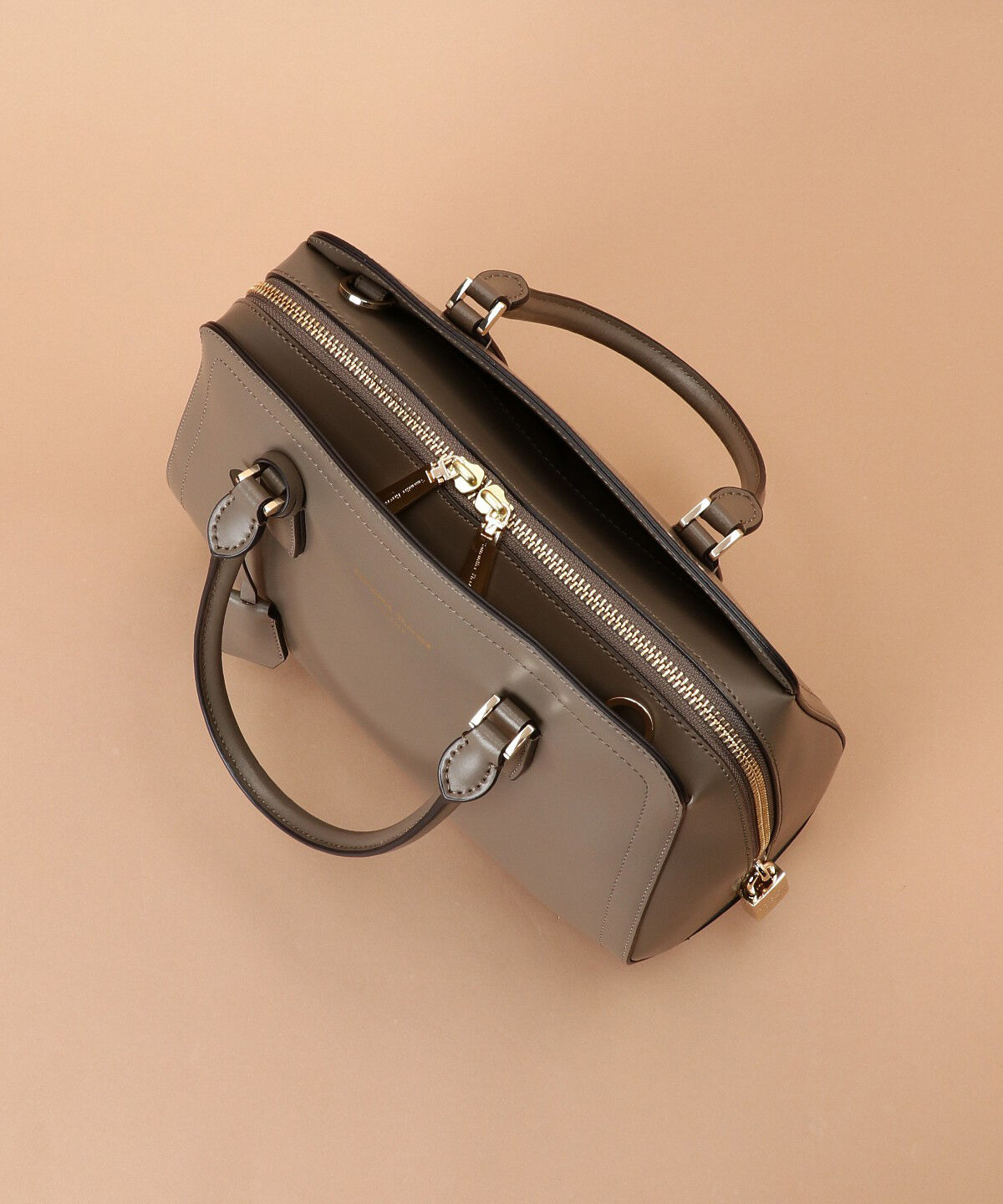 Samantha Thavasa「トラペズミニヨン ボストンバッグ 大サイズ」|ハンドバッグ|