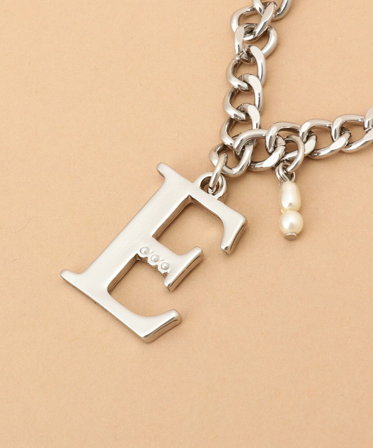 Samantha Thavasa「シルバーイニシャルバッグチャーム E」|チャーム・キーホルダー|