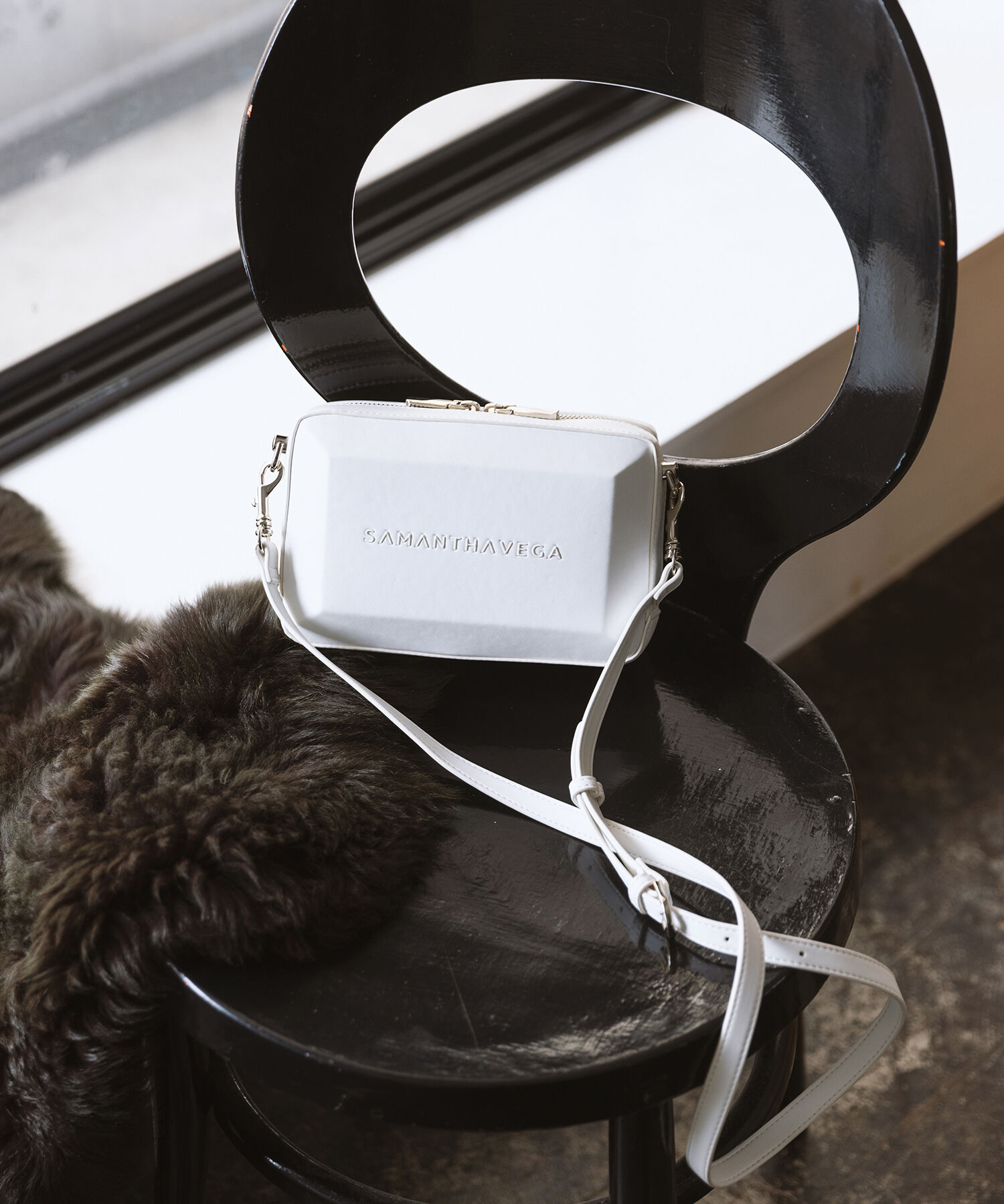 Samantha Vega「ナノスクエアストーンショルダーバッグ」|ショルダー・メッセンジャー|