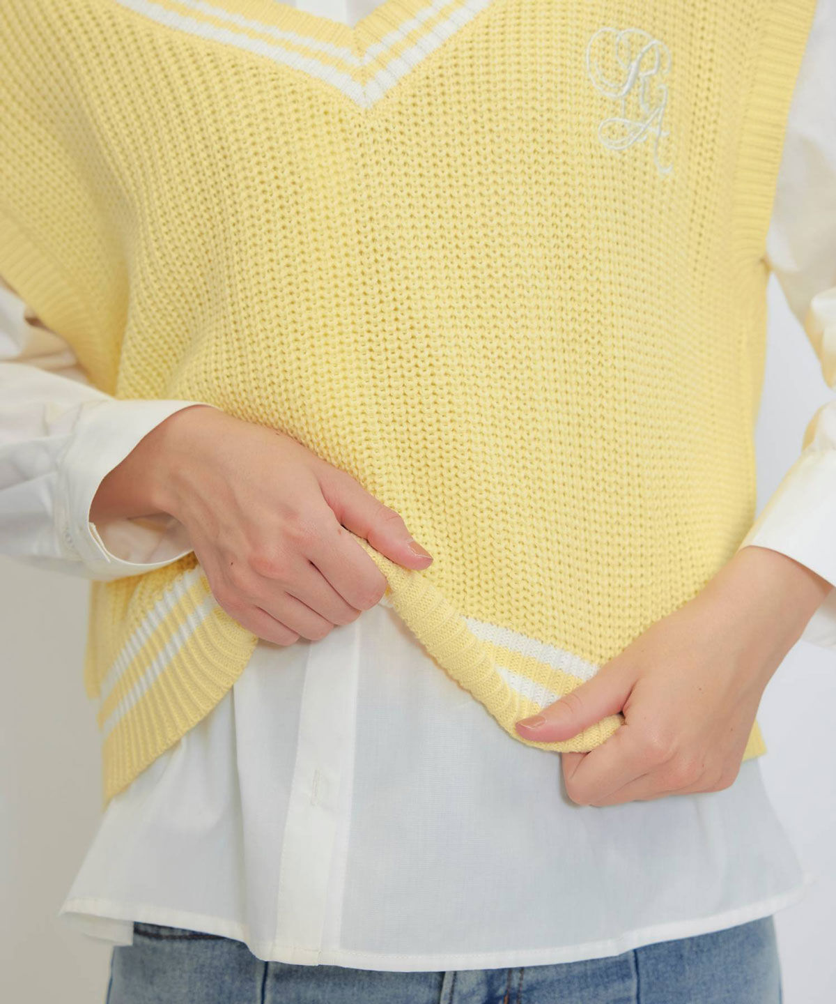 REDYAZEL「カレッジライクラインベスト&times;シャツブラウス」|ニット・セーター|