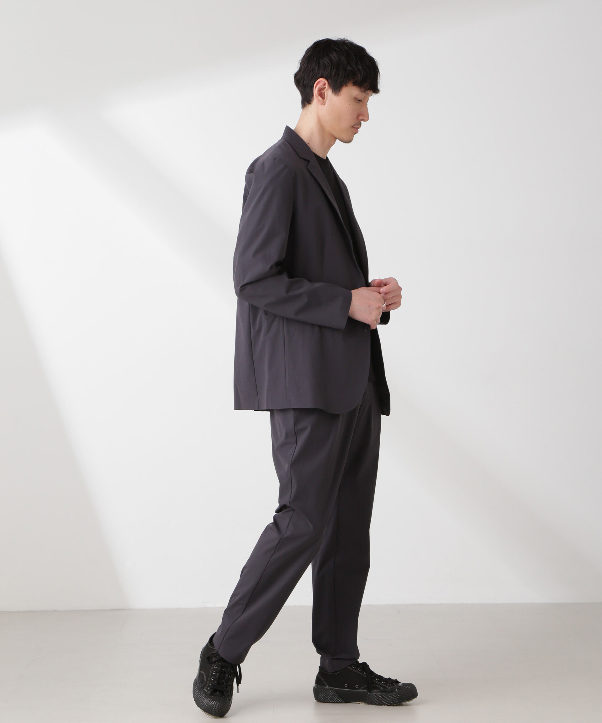 nano･universe「｢EVERLAST｣ テクニカルナイロンパンツ（セットアップ可）」|チノ|