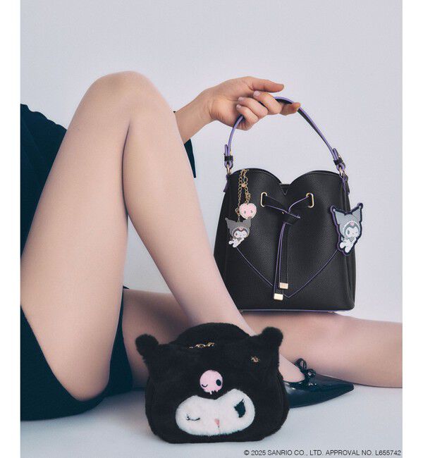 VIS「【マイメロディ&クロミ】 VIS別注モデルふわふわフェイスポーチ」|ポーチ|