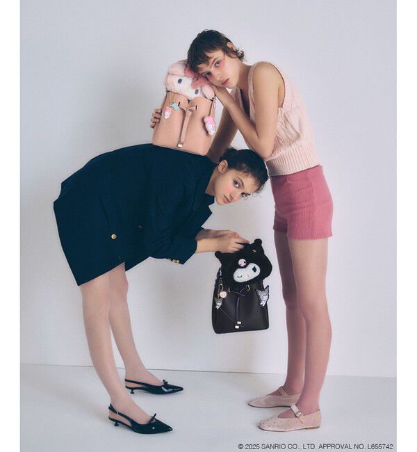 VIS「【マイメロディ&クロミ】 VIS別注モデルふわふわフェイスポーチ」|ポーチ|