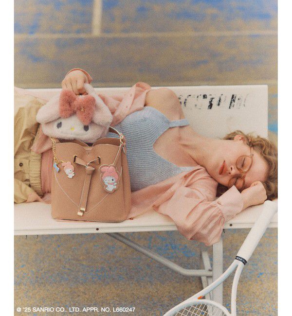 VIS「【マイメロディ&クロミ】 VIS別注モデルふわふわフェイスポーチ」|ポーチ|