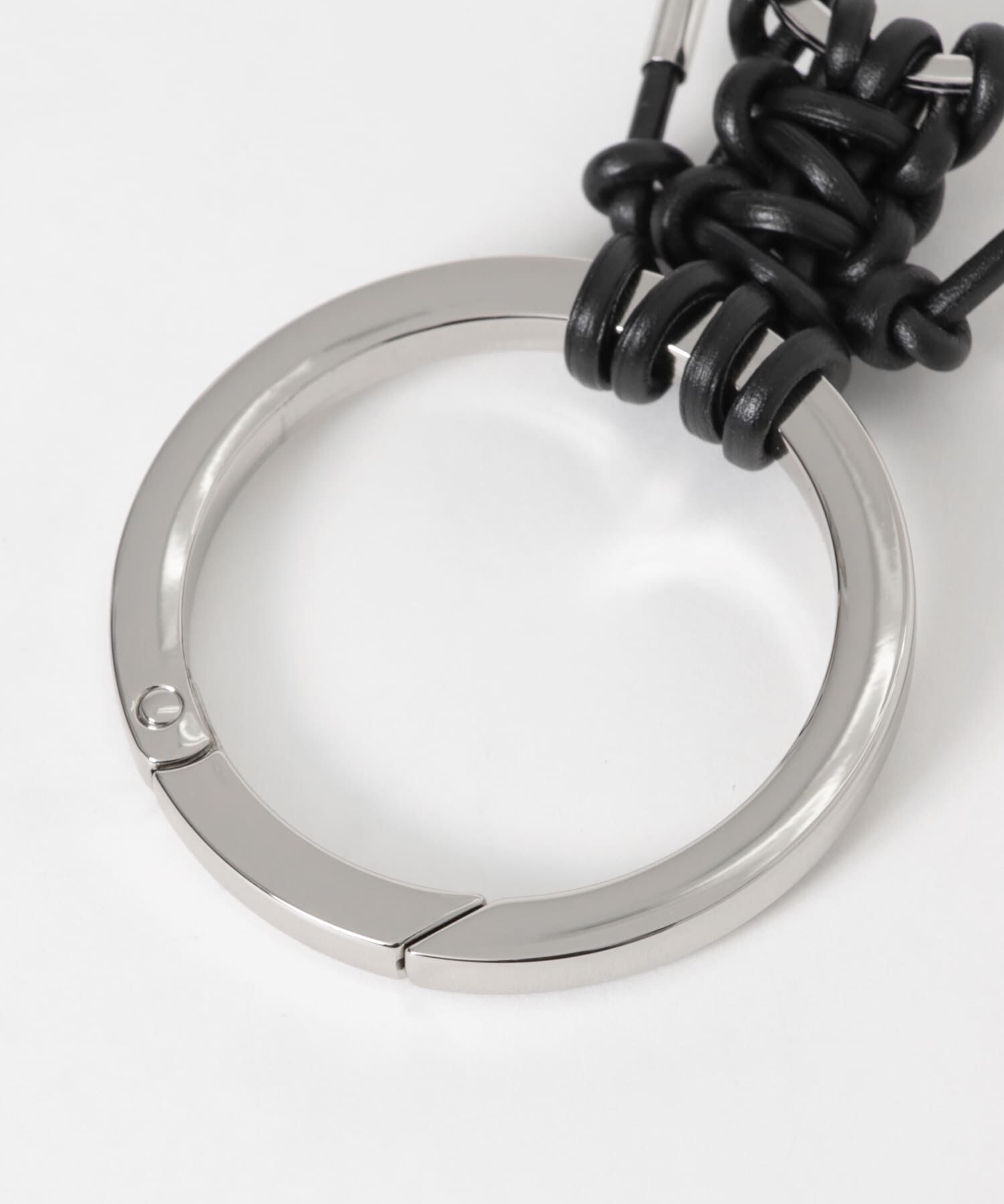 URBAN RESEARCH「ITTI　CRISTY KNOTMAN RING」|チャーム・キーホルダー|