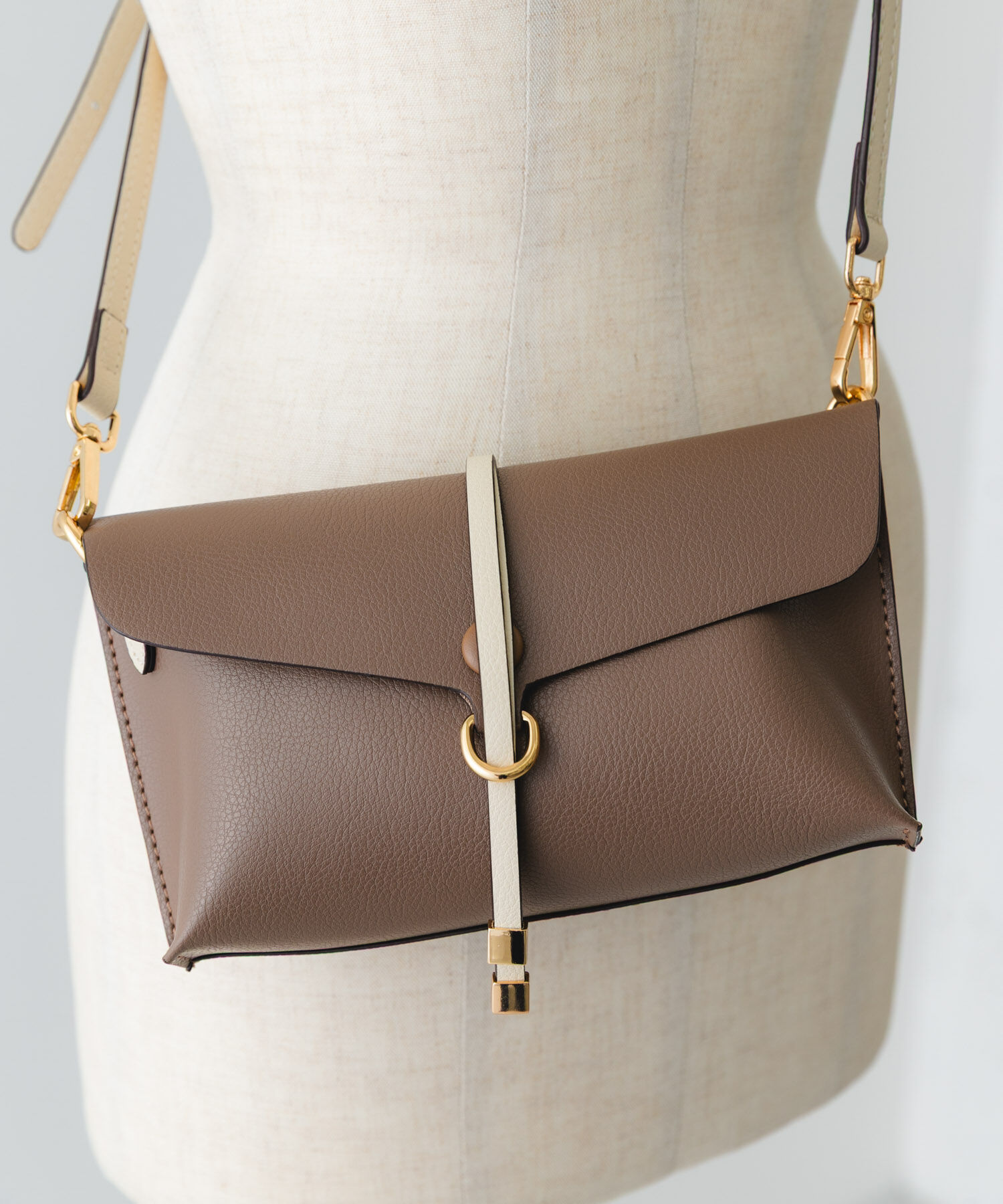 RODE SKO「横型モバイルポシェット」|ショルダー・メッセンジャー|