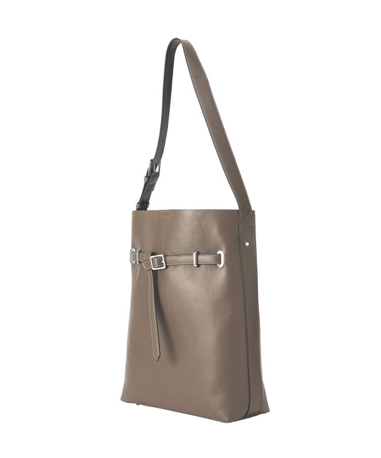 YECCA VECCA「ベルトデザインワンハンドルショルダーバッグ」|ショルダー・メッセンジャー|