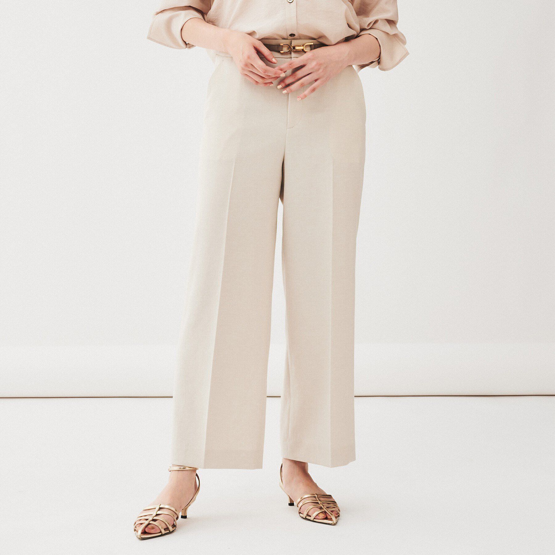 UNTITLED「【薄地／ストレッチ】ベーシックシルエット　ドライタッチワイドパンツ」|その他|