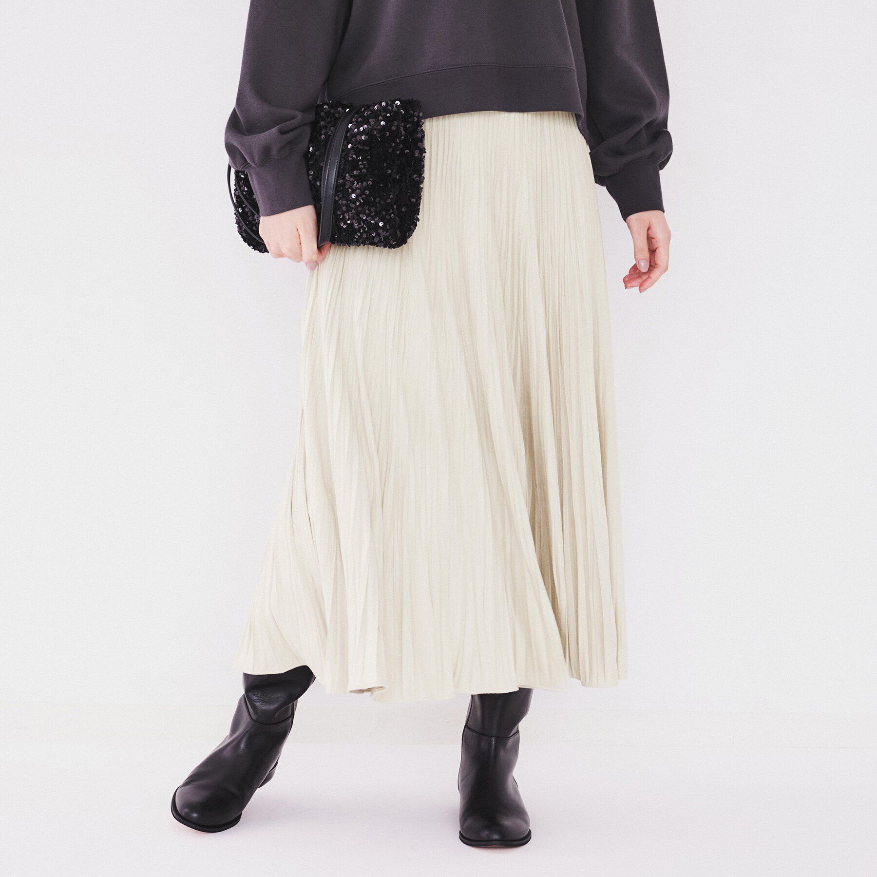 UNTITLED「【洗える/ウエストゴム】スエード風ランダムプリーツスカート」|スカート|