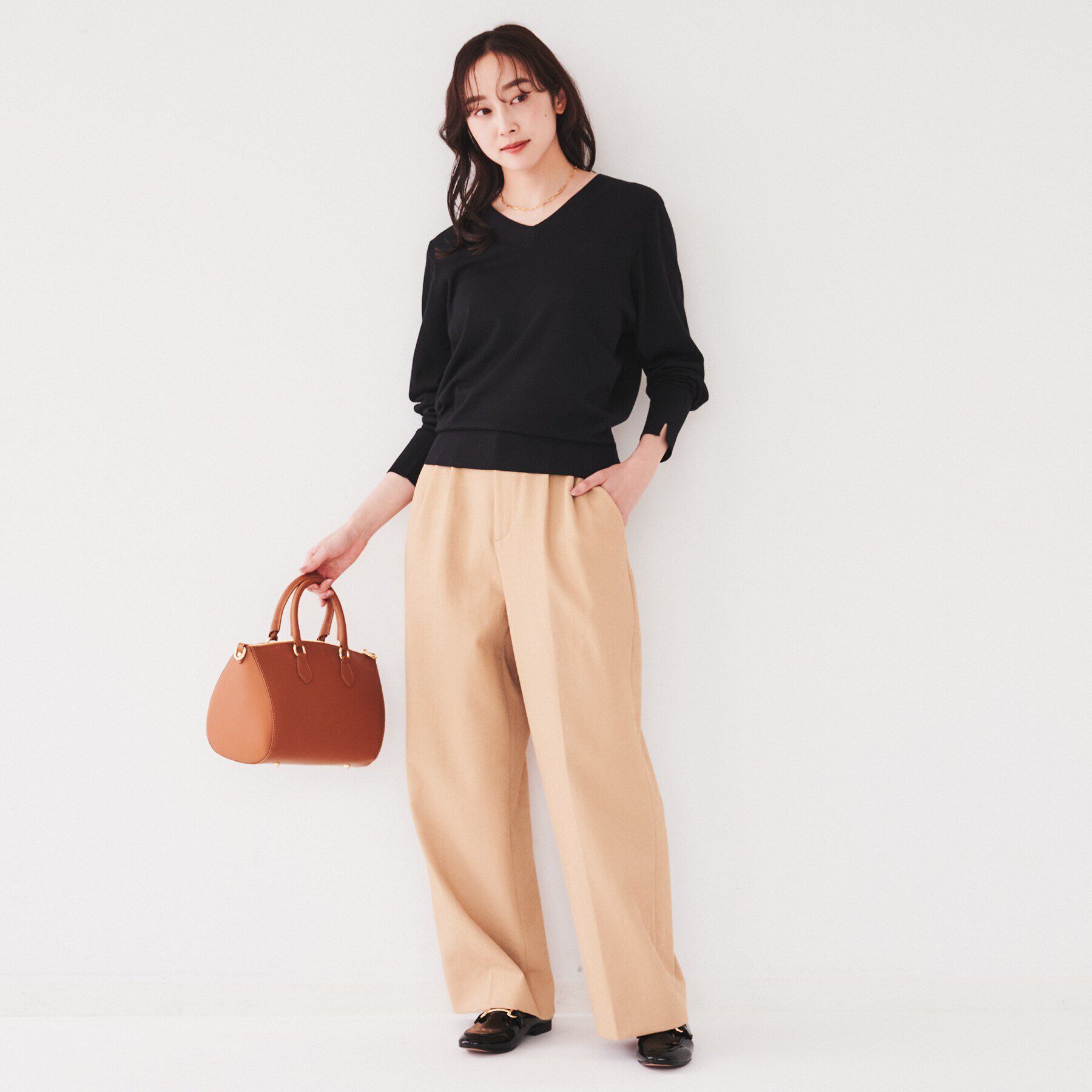 UNTITLED「【アンサンブル可能/洗える】シルクウールカシミヤ Vネックニット」|ニット・セーター|