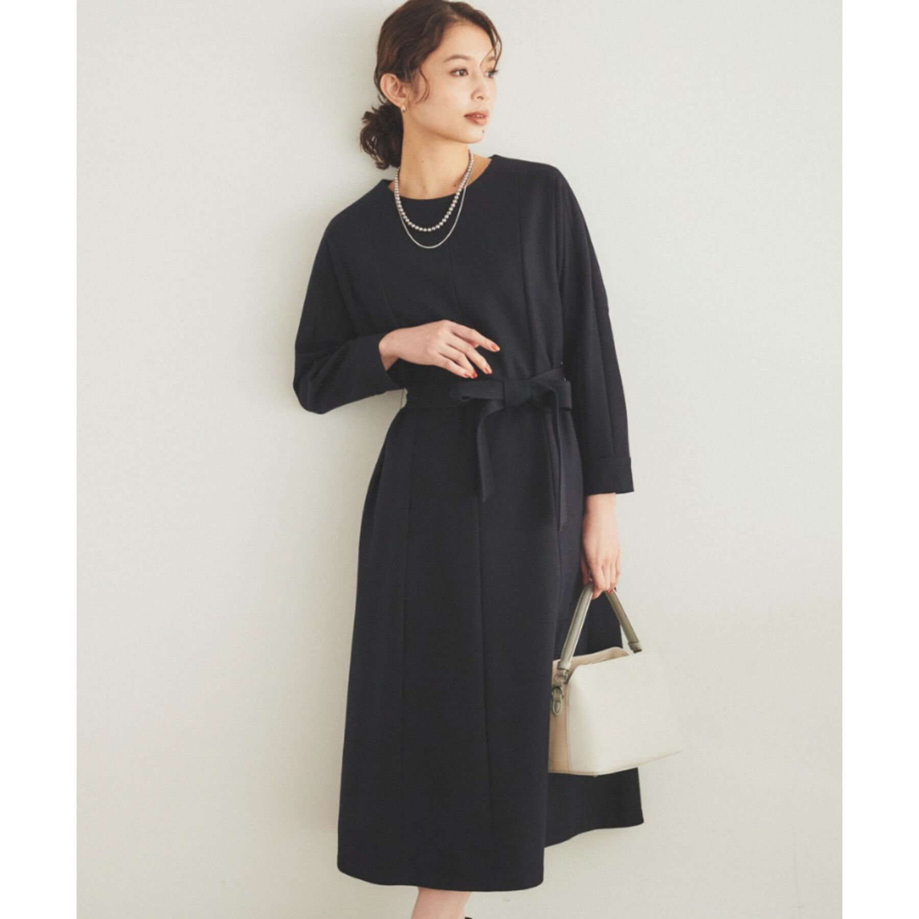 UNTITLED「【日本製/きれい目/ベルト付】ミルドジャージワンピース」|ワンピース|ブラック(019)