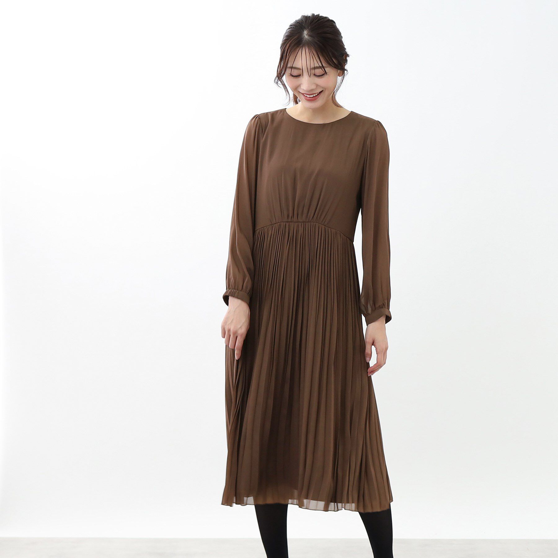 Reflect「【手洗い可】フィットアンドフレアワンピース」|ワンピース|