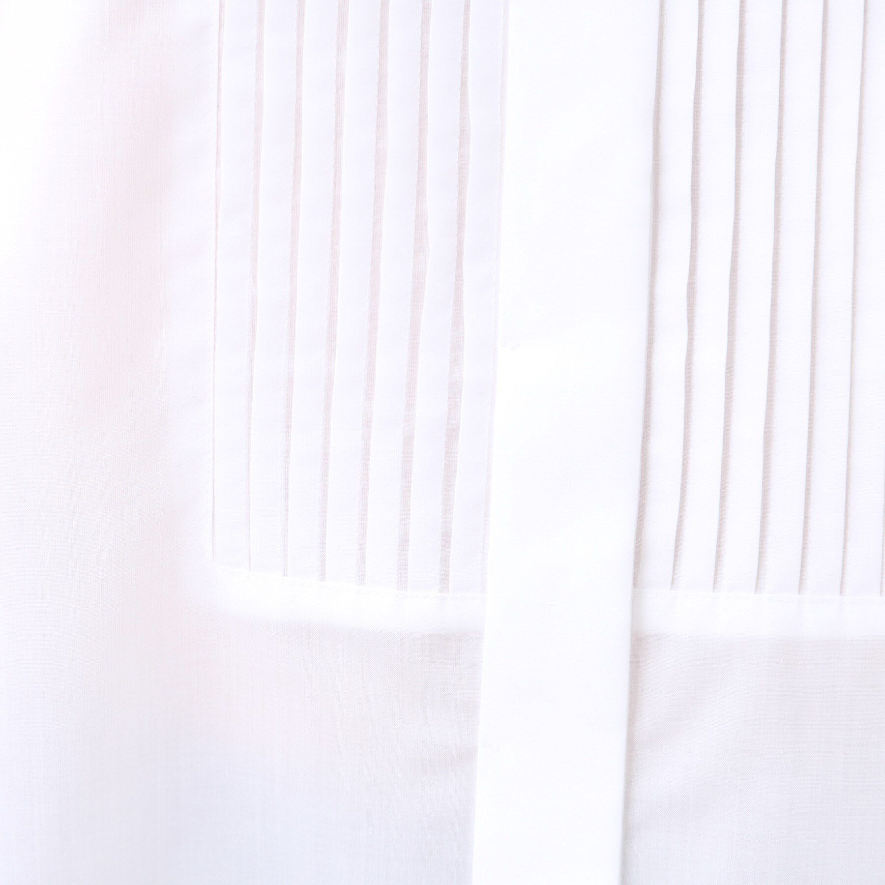 Reflect「【程よいゆとり感／体型カバー】ピンタックデザインシャンブレーブラウス」|シャツ・ブラウス|