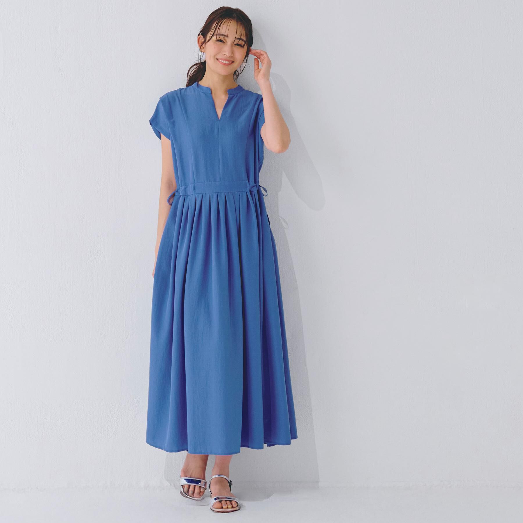 grove「【晴れの日も雨の日も】撥水タックワンピース」|ワンピース|ブルー(091)