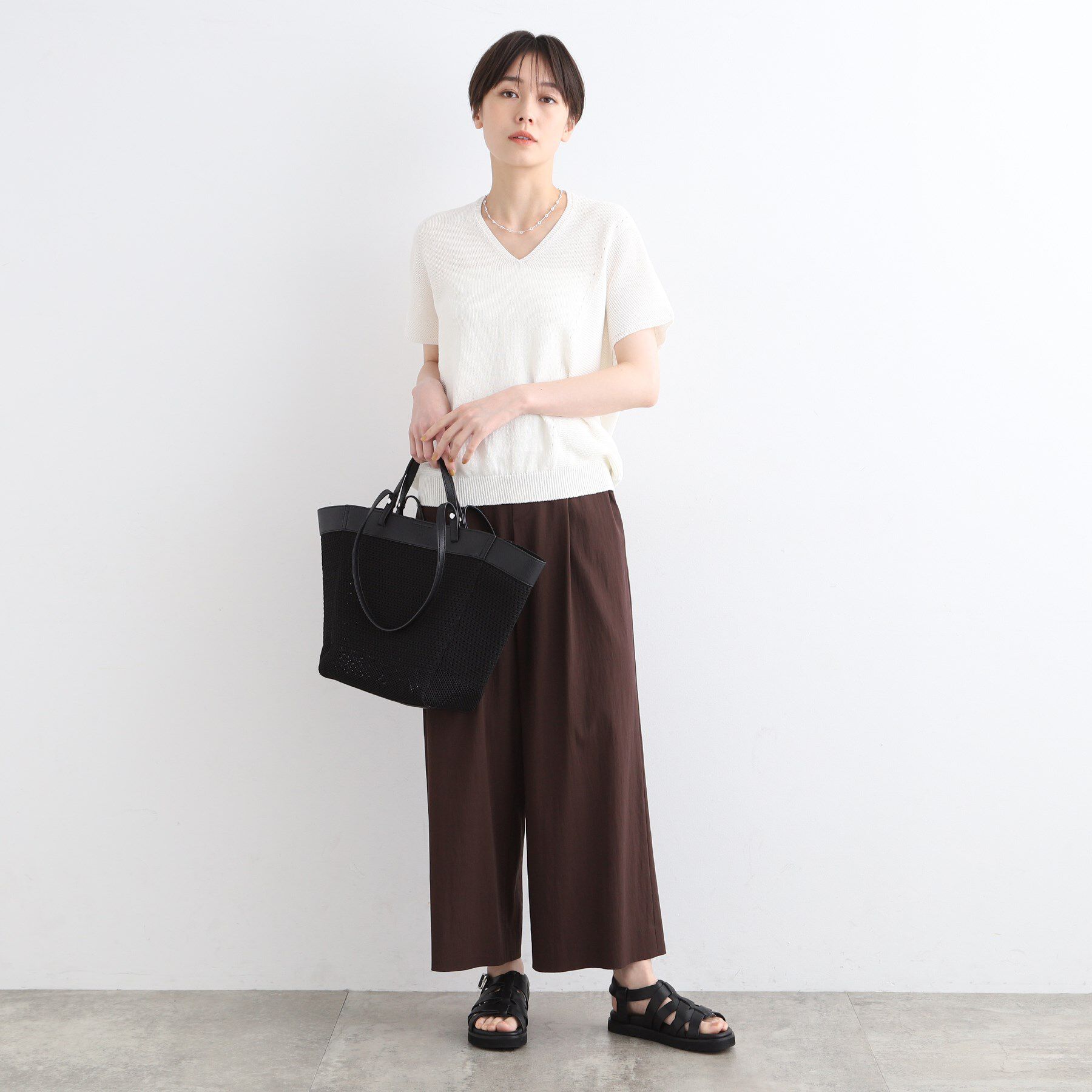 INDIVI「【洗える／サマーニット】無縫製ペーパーヤーンアシメ編地ニット」|ニット・セーター|