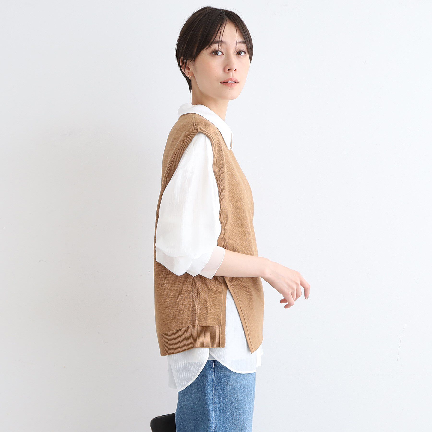 INDIVI「【洗える】アシンメトリーニットベスト」|ニット・セーター|