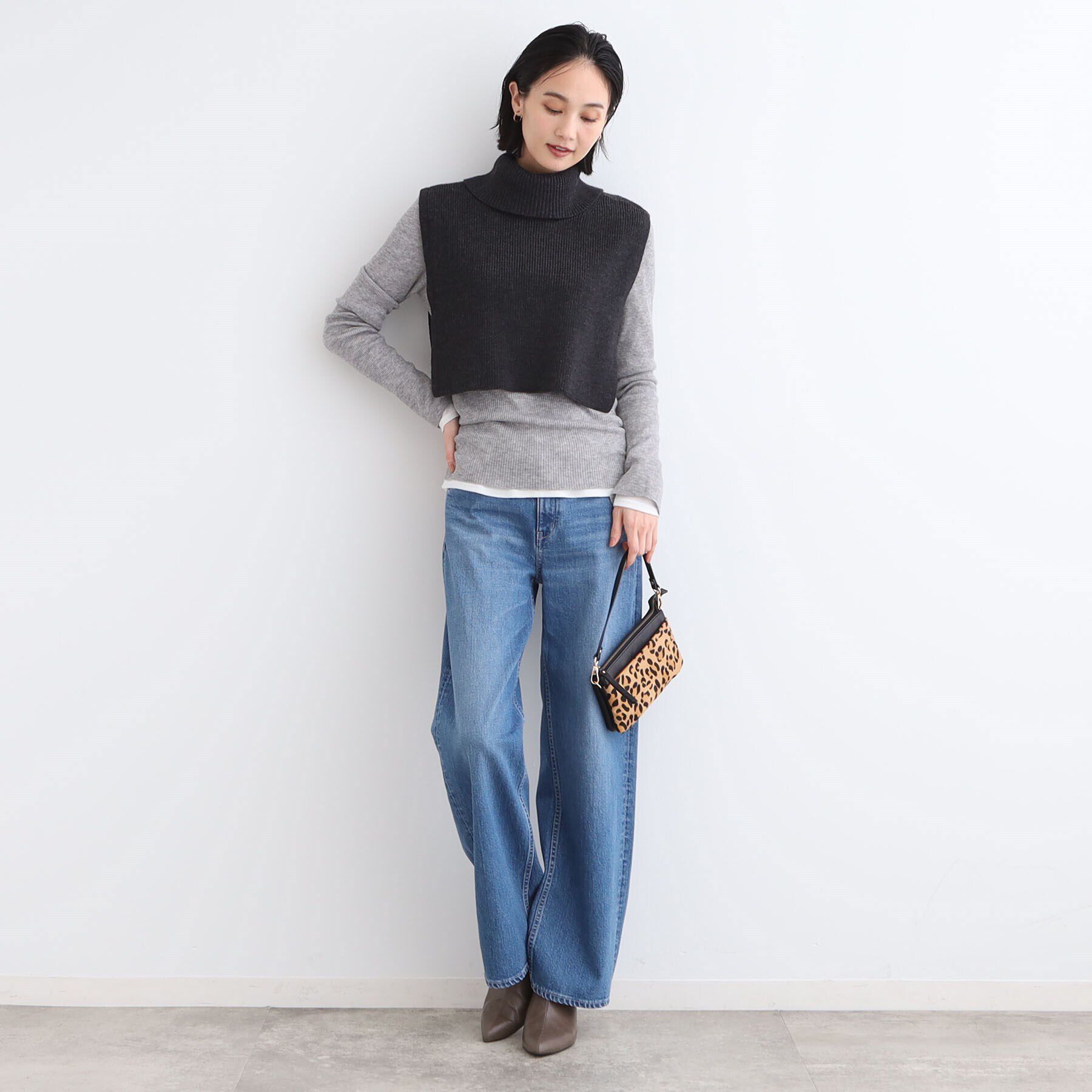 INDIVI「【洗える／ウール混／シアーラメ】ラウンドネックニット」|ニット・セーター|