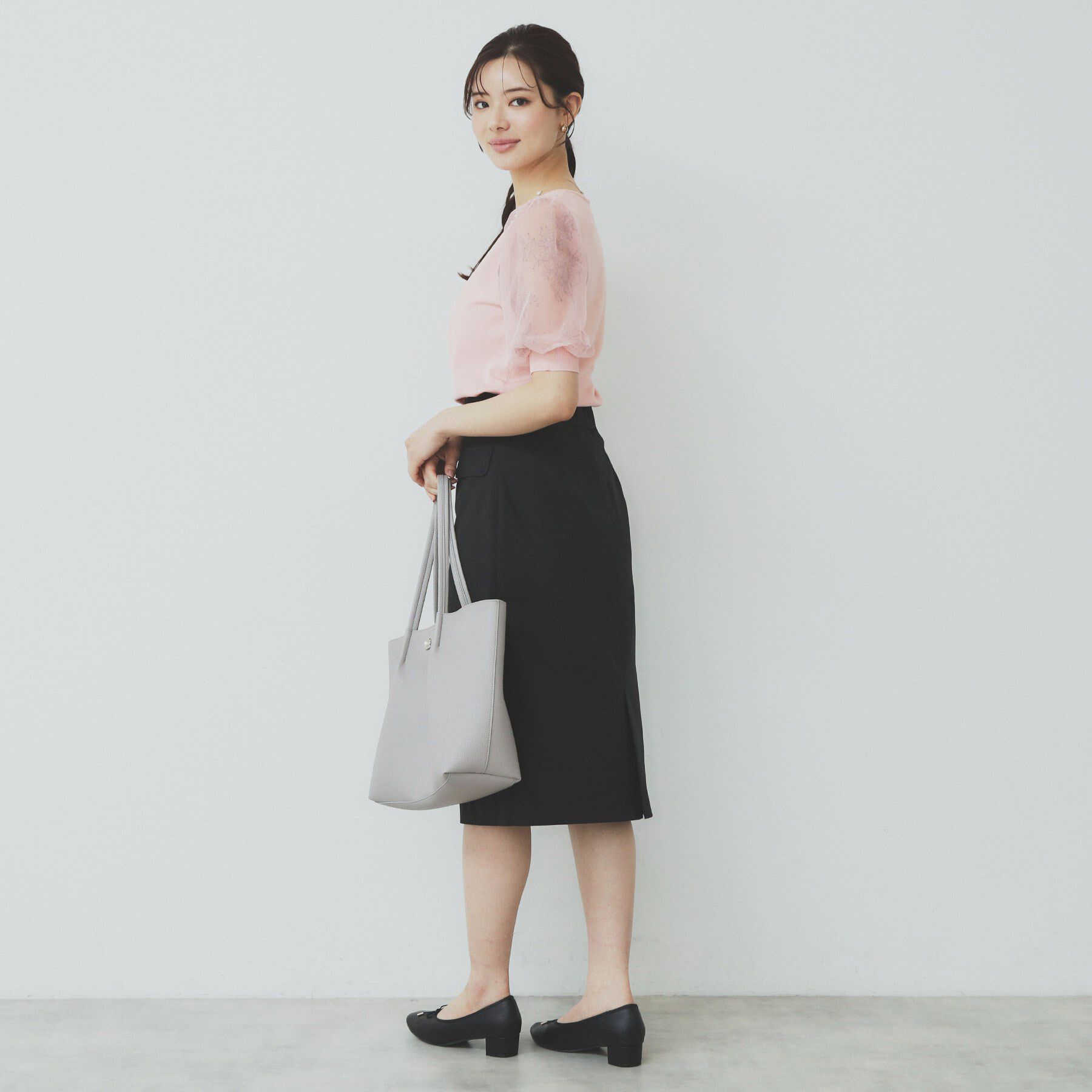 index「チュールレーススリーブニット【洗濯機洗い可】」|ニット・セーター|