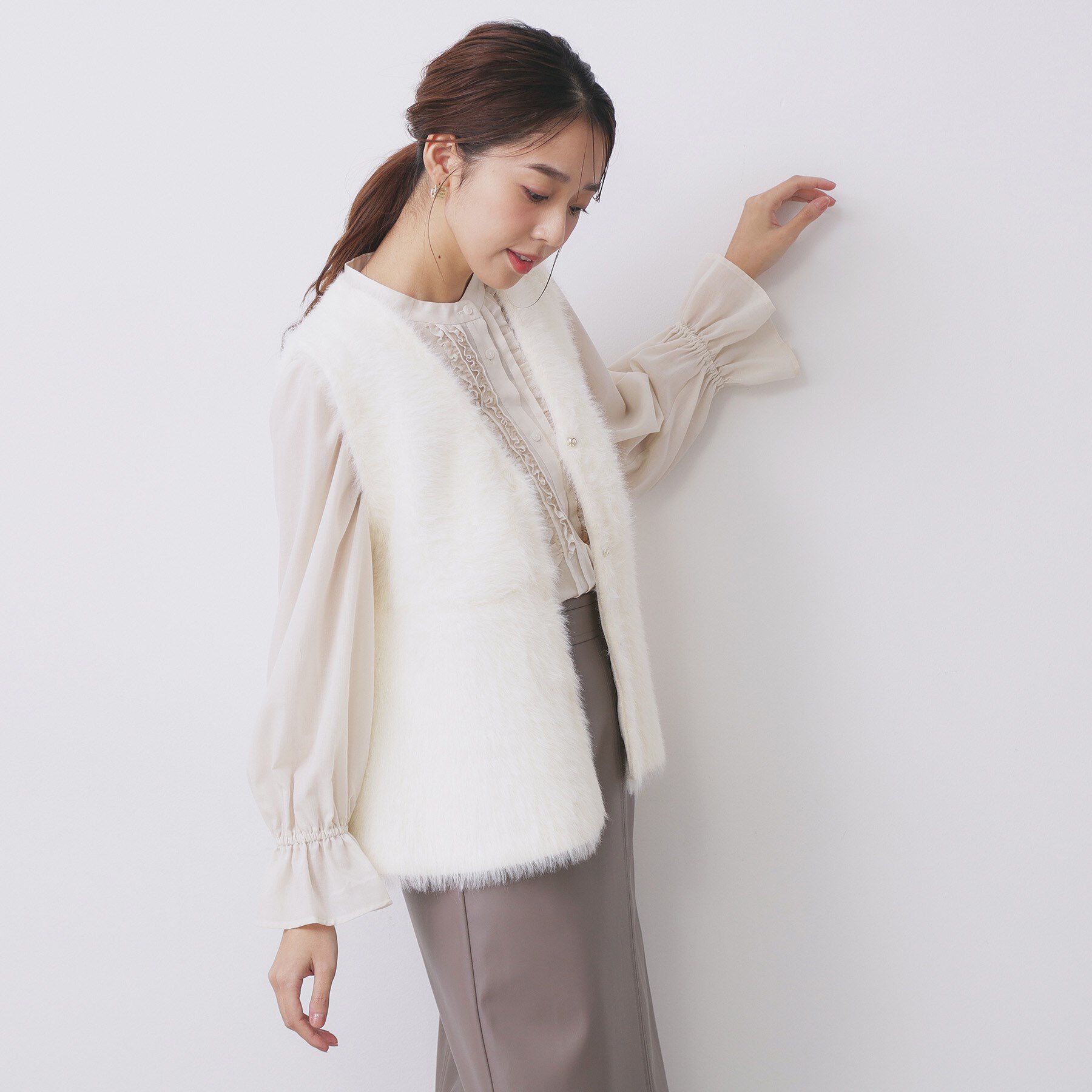 index「フェザーペプラムジレ【洗濯機OK/抗ピル】」|ベスト・ジレ|