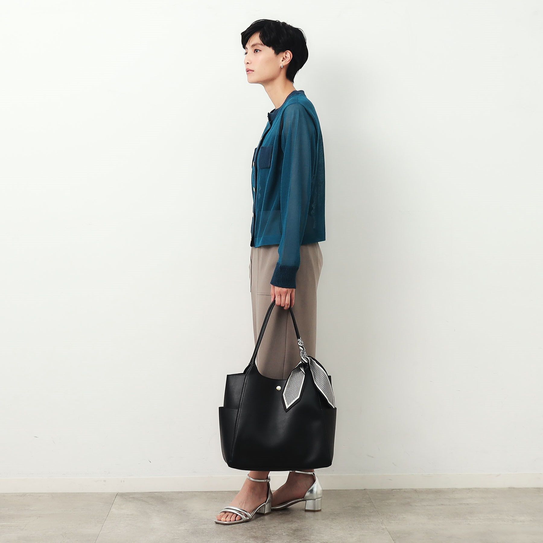 OPAQUE.CLIP「【A4サイズ対応】千鳥柄スカーフ付きトートバッグ」|トートバッグ|