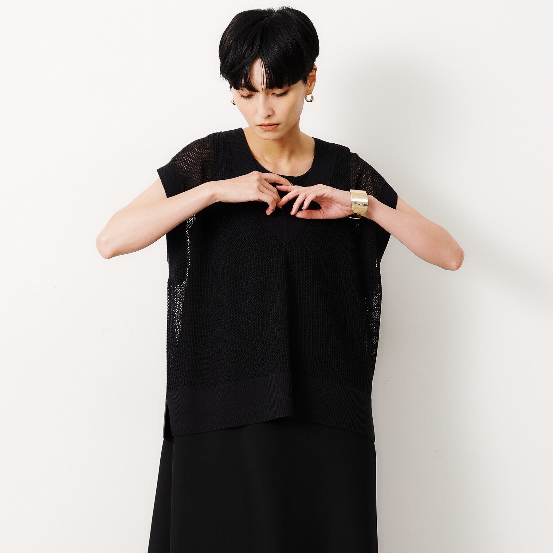 OPAQUE.CLIP「【ツインセット】メッシュニット&times;ノースリーブワンピース【洗濯機洗い可】」|ワンピース|