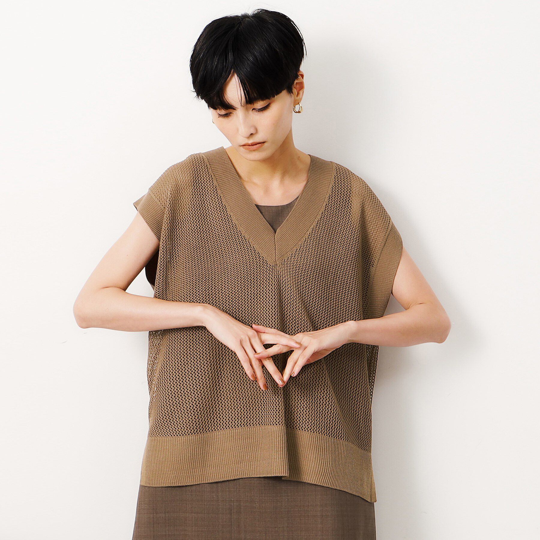 OPAQUE.CLIP「【ツインセット】メッシュニット&times;ノースリーブワンピース【洗濯機洗い可】」|ワンピース|