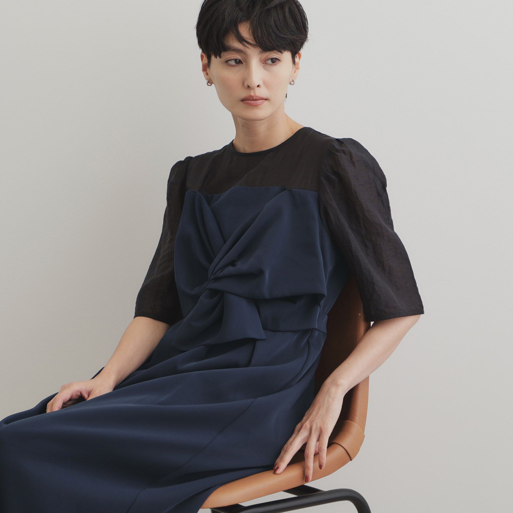 OPAQUE.CLIP「レイヤード風ドッキングワンピース/オケージョン対応【洗濯機洗い可】」|ワンピース|ネイビー(594)