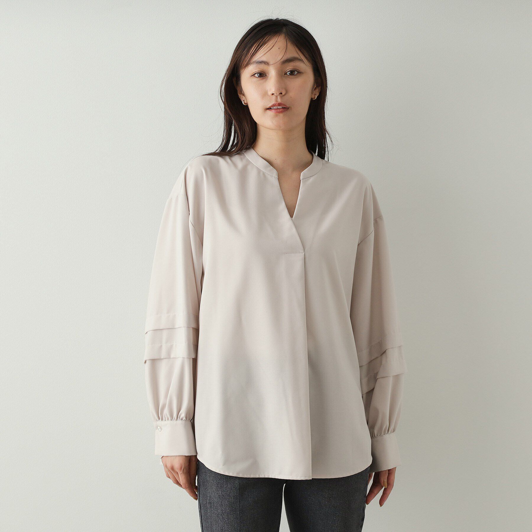 OPAQUE.CLIP「タックスリーブ スキッパーシャツ【洗濯機洗い可】」|シャツ・ブラウス|