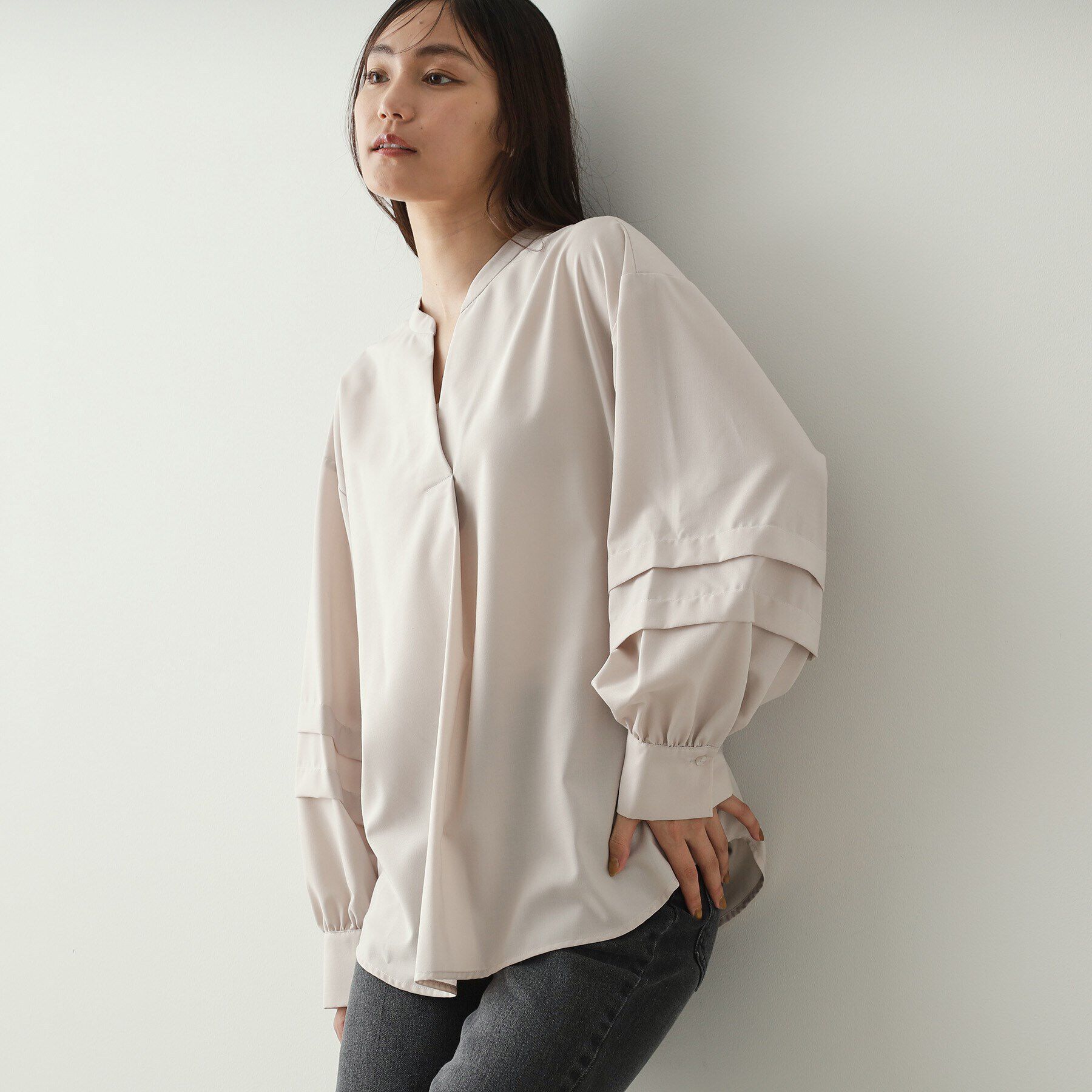 OPAQUE.CLIP「タックスリーブ スキッパーシャツ【洗濯機洗い可】」|シャツ・ブラウス|