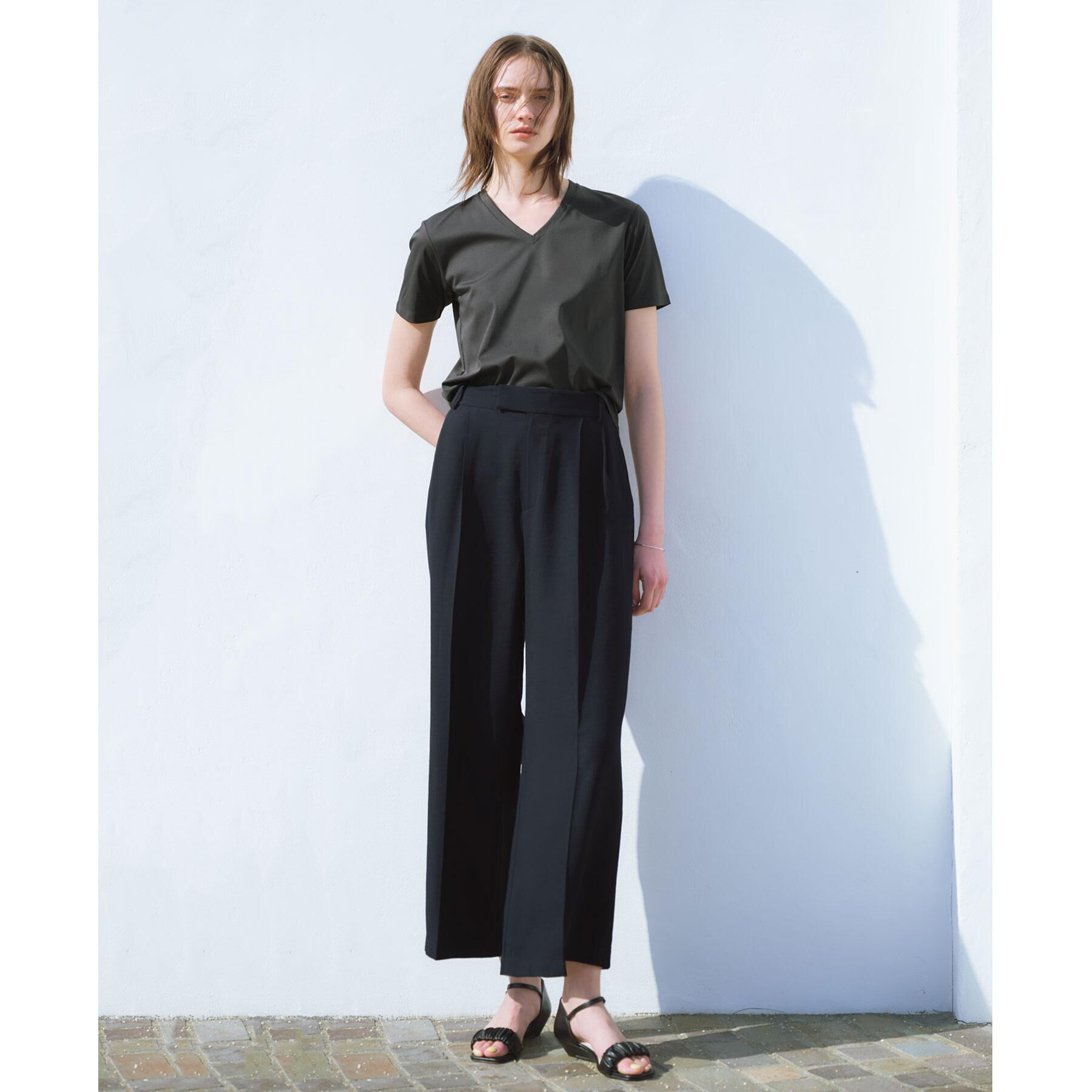 OPAQUE.CLIP「《5色展開/SS-LLサイズ》VネックベーシックTシャツ【接触冷感/洗濯機洗い可】」|Tシャツ・カットソー|