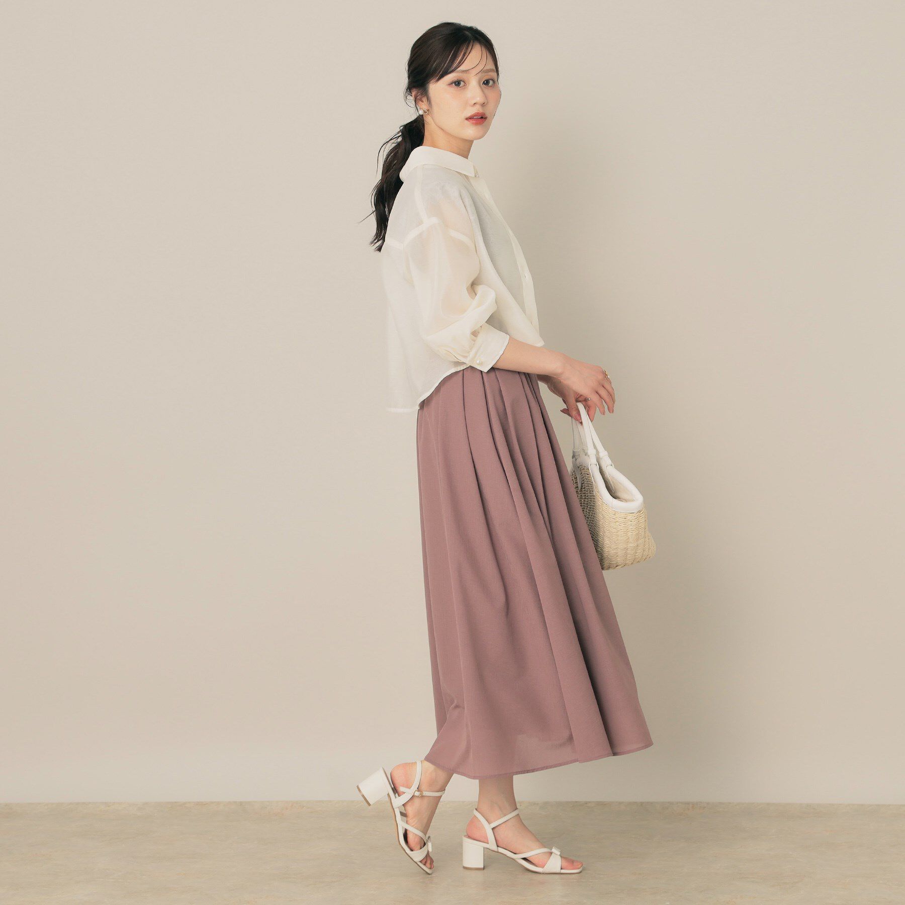 Couture broach「【洗える・秋まで使える】パール調ボタンシアーシャツ」|シャツ・ブラウス|