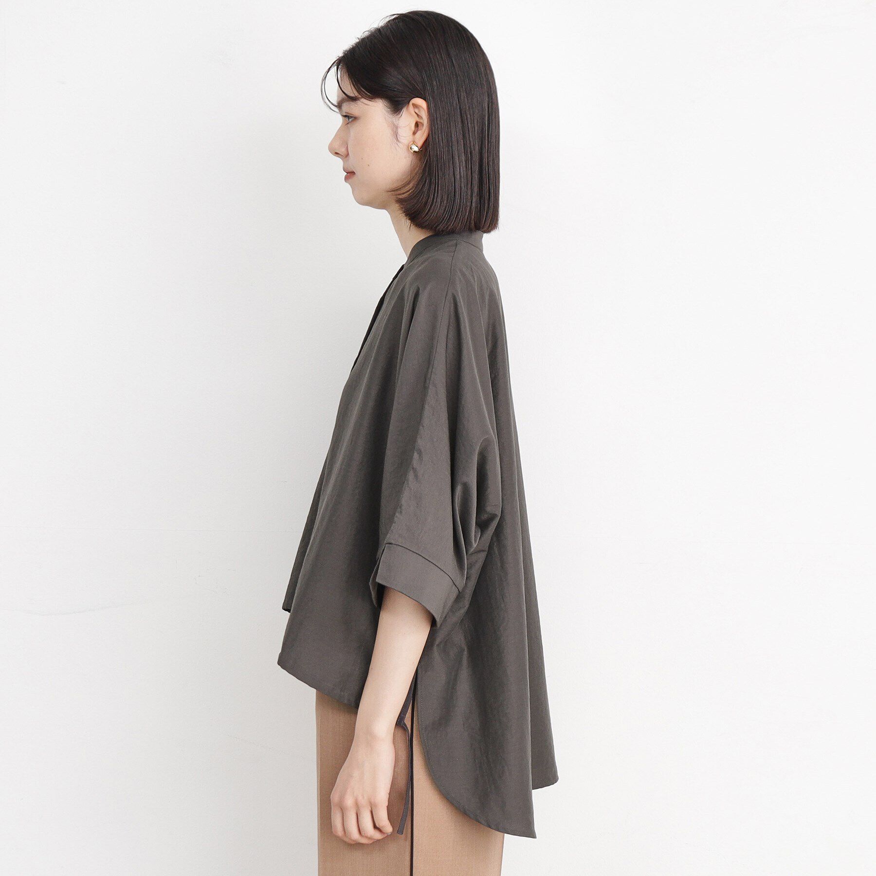 THE SHOP TK「【魅せる体形カバー服】ドロストドルマンブラウス/洗える」|シャツ・ブラウス|