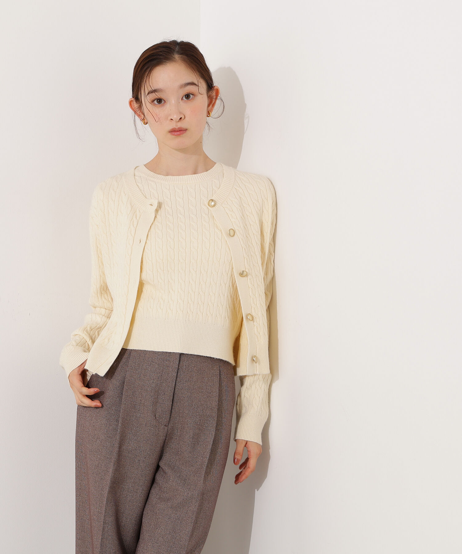  「メタルボタンケーブルアンサンブル」|ニット・セーター|