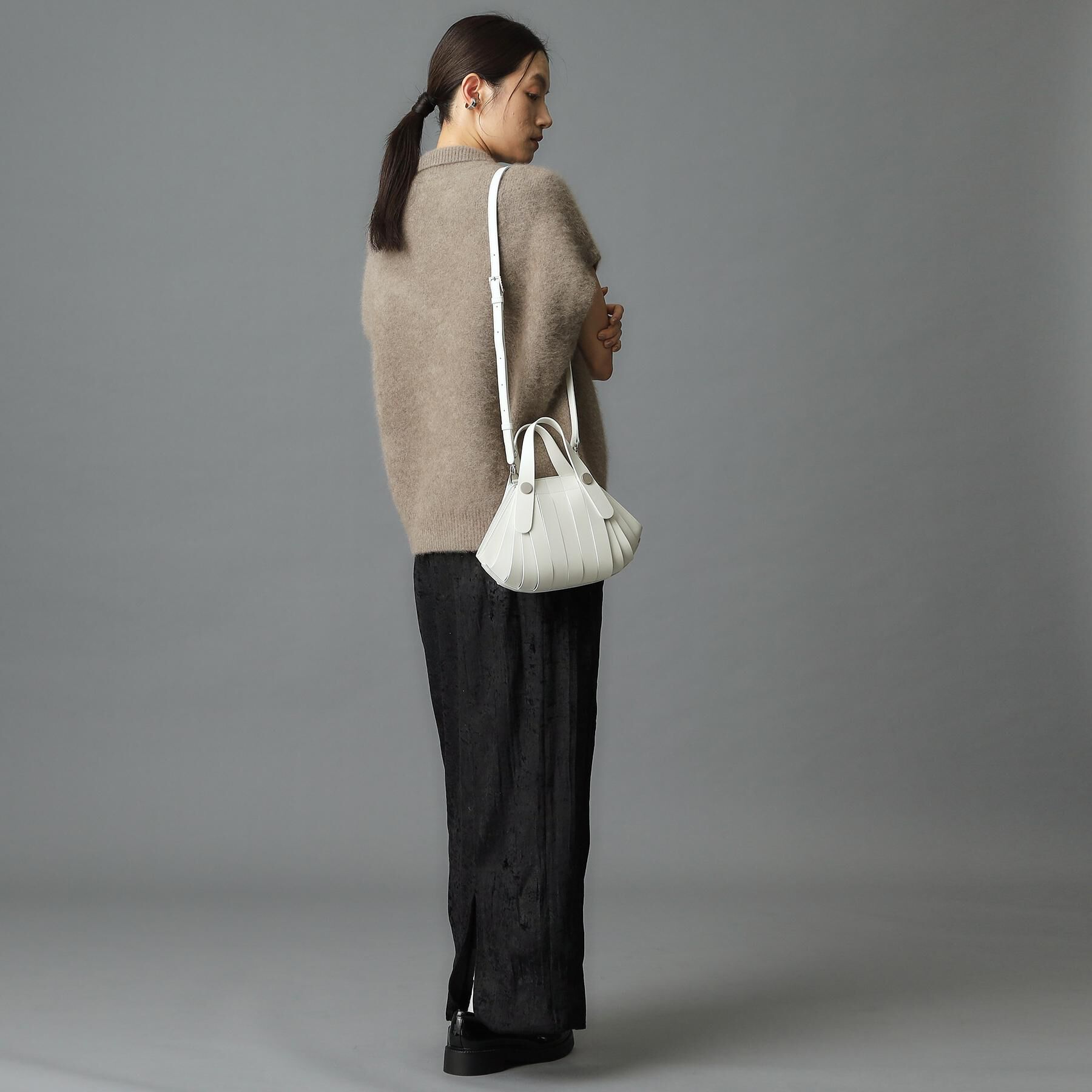 HIROKO HAYASHI「OSSO VIVO（オッソ ヴィーヴォ）2wayバッグ」|ショルダー・メッセンジャー|