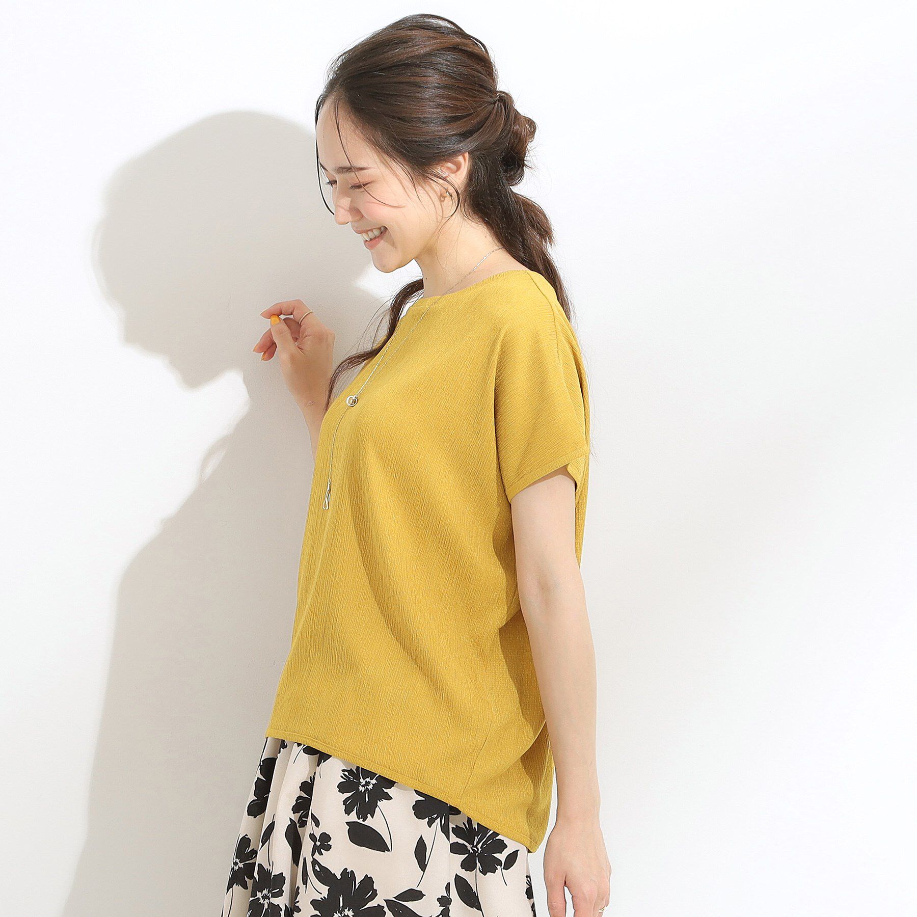 SHOO･LA･RUE「【S-LL】ブラウス見えする 軽やかな着心地の しぼしぼトップス」|Tシャツ・カットソー|