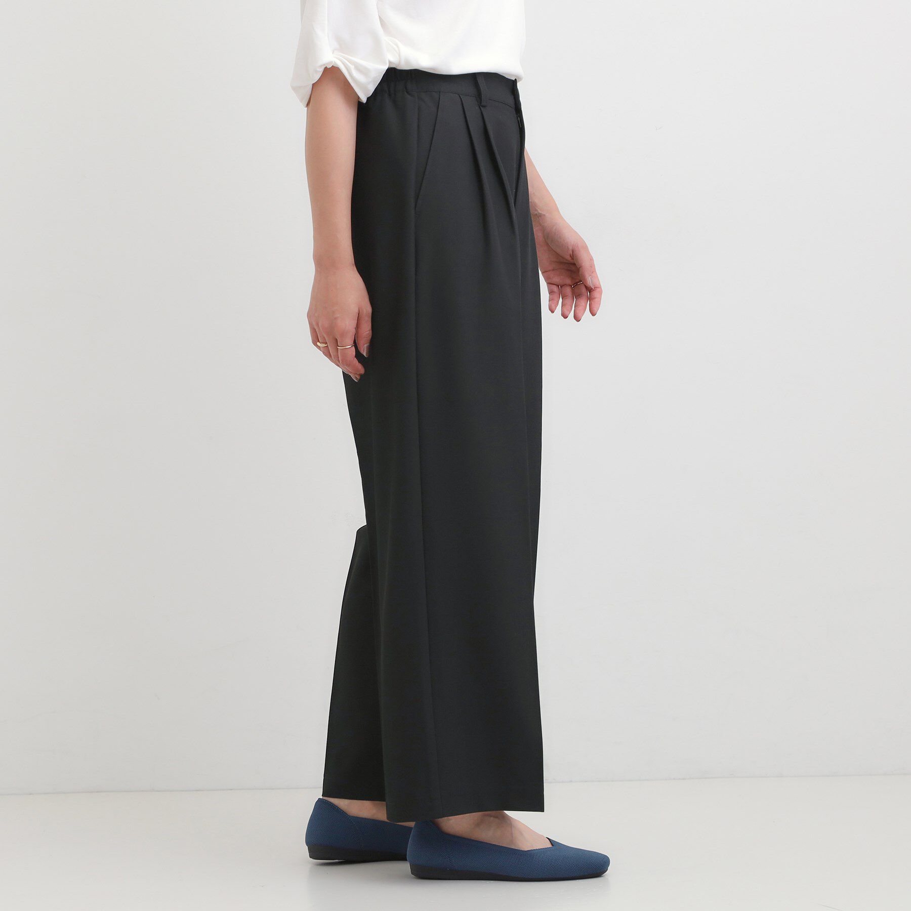 SHOO･LA･RUE「【洗濯機可/S-LL】すっきり上品きれい見え タックワイドパンツ」|その他|