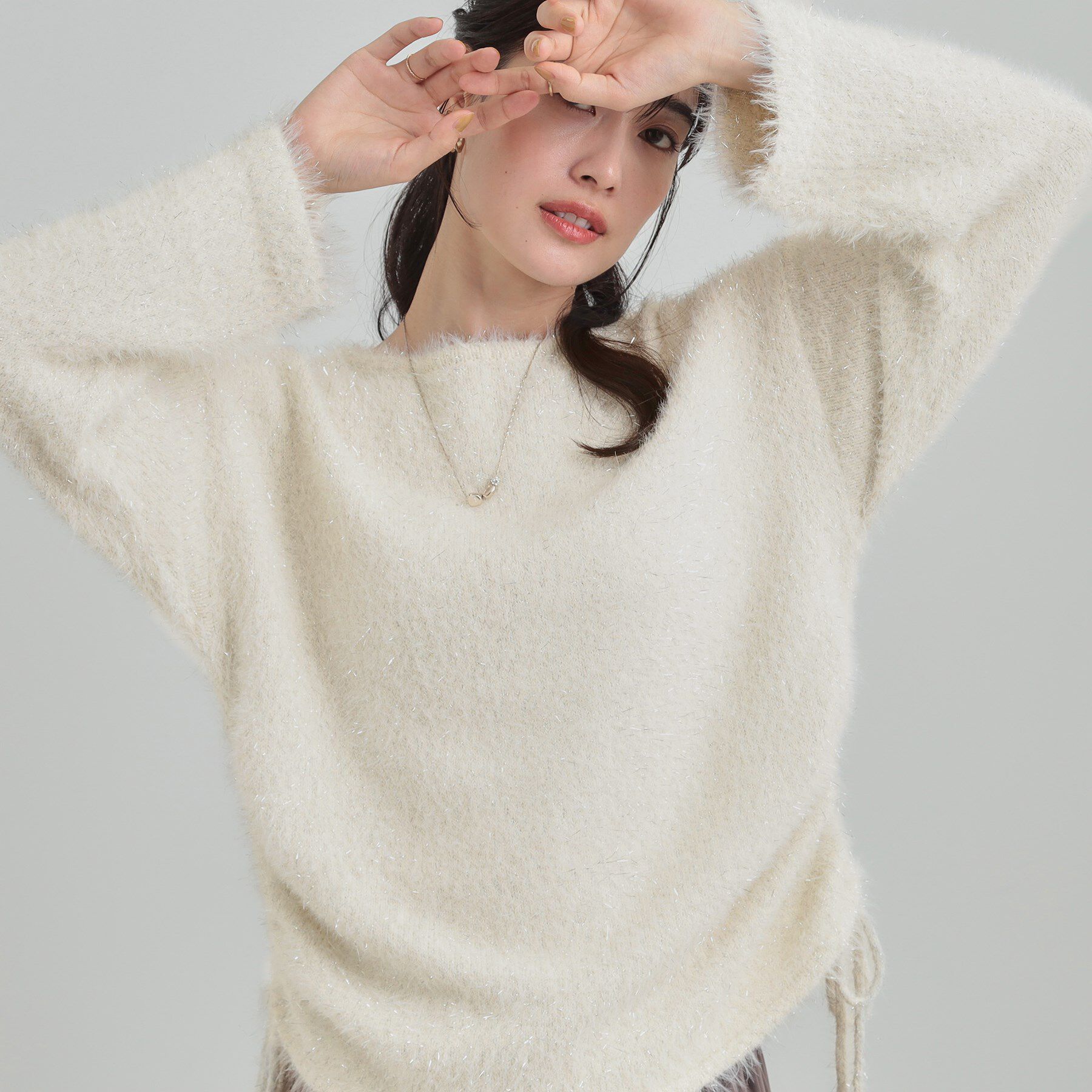 SHOO･LA･RUE「キラふわ ラメフェザー ドロストニット」|ニット・セーター|オフホワイト(003