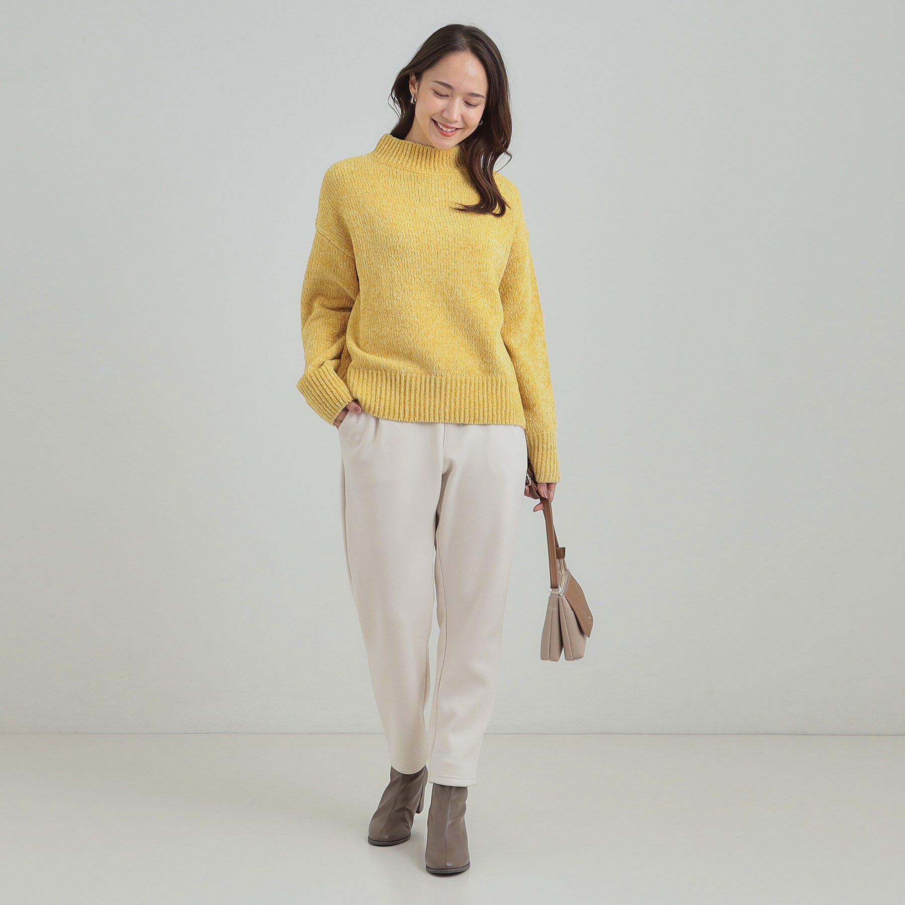 SHOO･LA･RUE「【S-LL】ほんのりラメで女性らしい ベロアモールモックネックニット」|ニット・セーター|