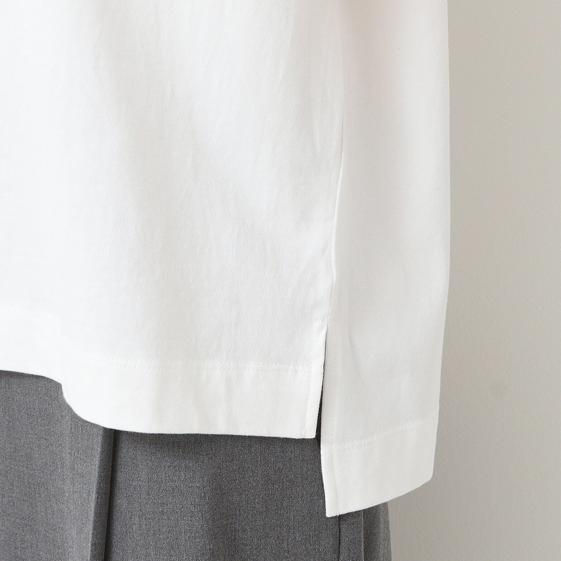 Dessin「フロッキープリントポイントロゴTシャツ（XS～L）」|Tシャツ・カットソー|