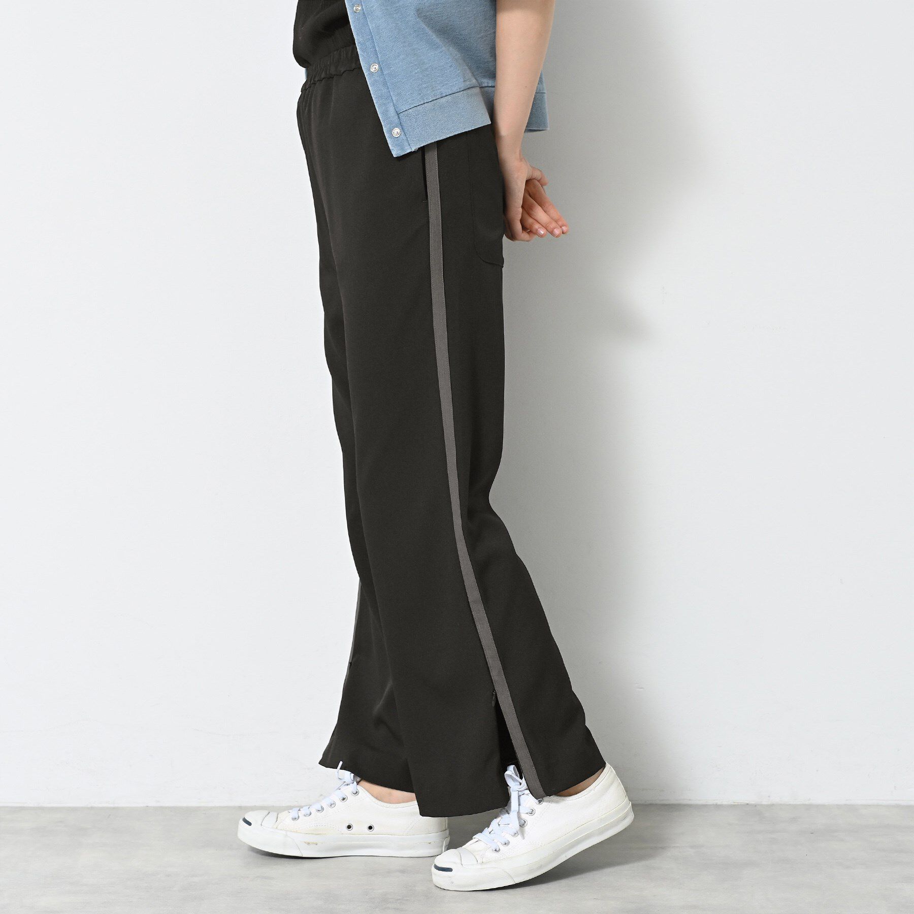 Dessin「【接触冷感・洗える】フレアラインパンツ（サイドファスナ―付き）」|その他|