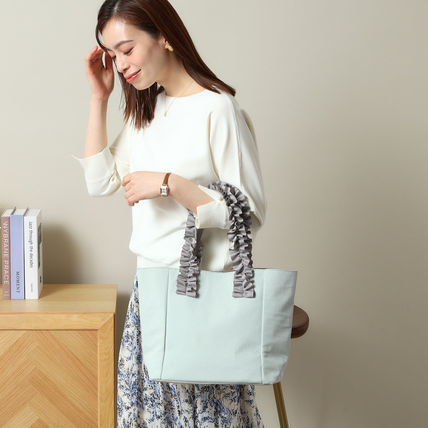 ITS&rsquo;DEMO「【A4対応】ヌビ風フリル手トート」|トートバッグ|