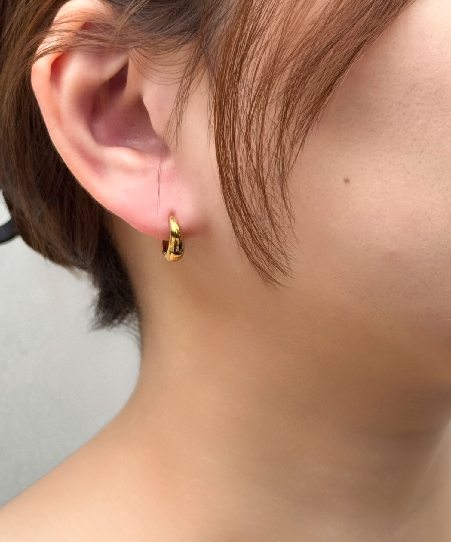 Phoebe「【金属アレルギー対応】メタルフープピアス　ゴールド/ステンレス/ユニセックス」|ピアス|