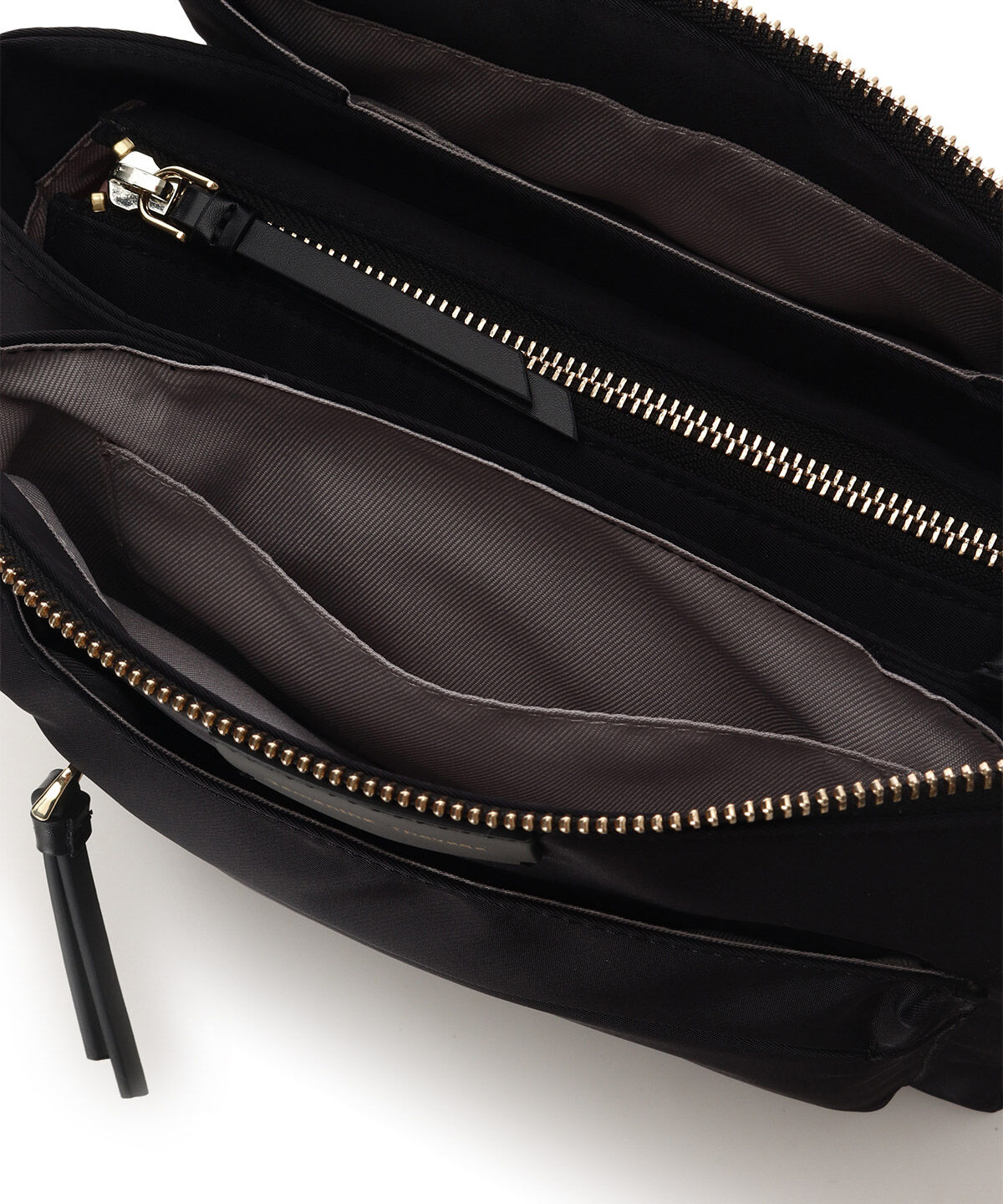 Samantha Thavasa「マルチナイロンショルダーバッグ」|ショルダー・メッセンジャー|