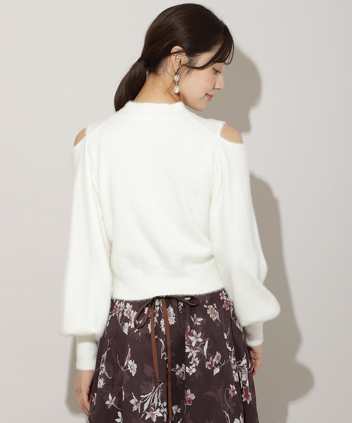 WILLSELECTION「ショルダースリットフェザープルオーバー」|ニット・セーター|