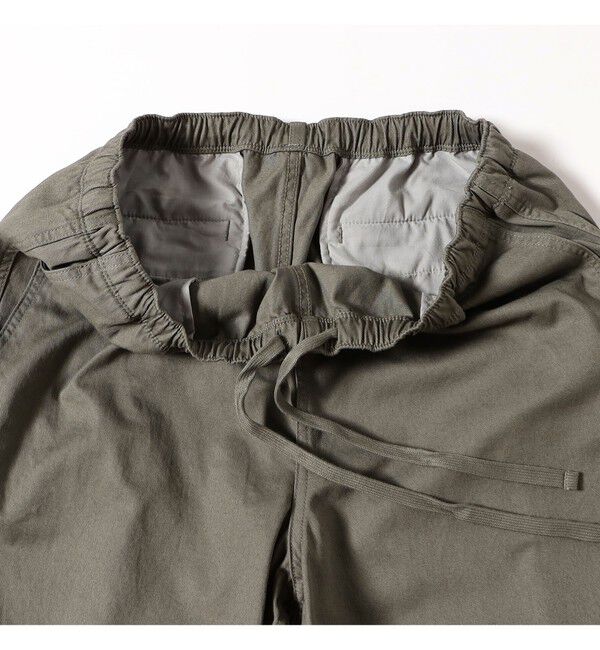 BEAMS「リラックスフィット ベーシック ツイル イージーパンツ」|チノ|