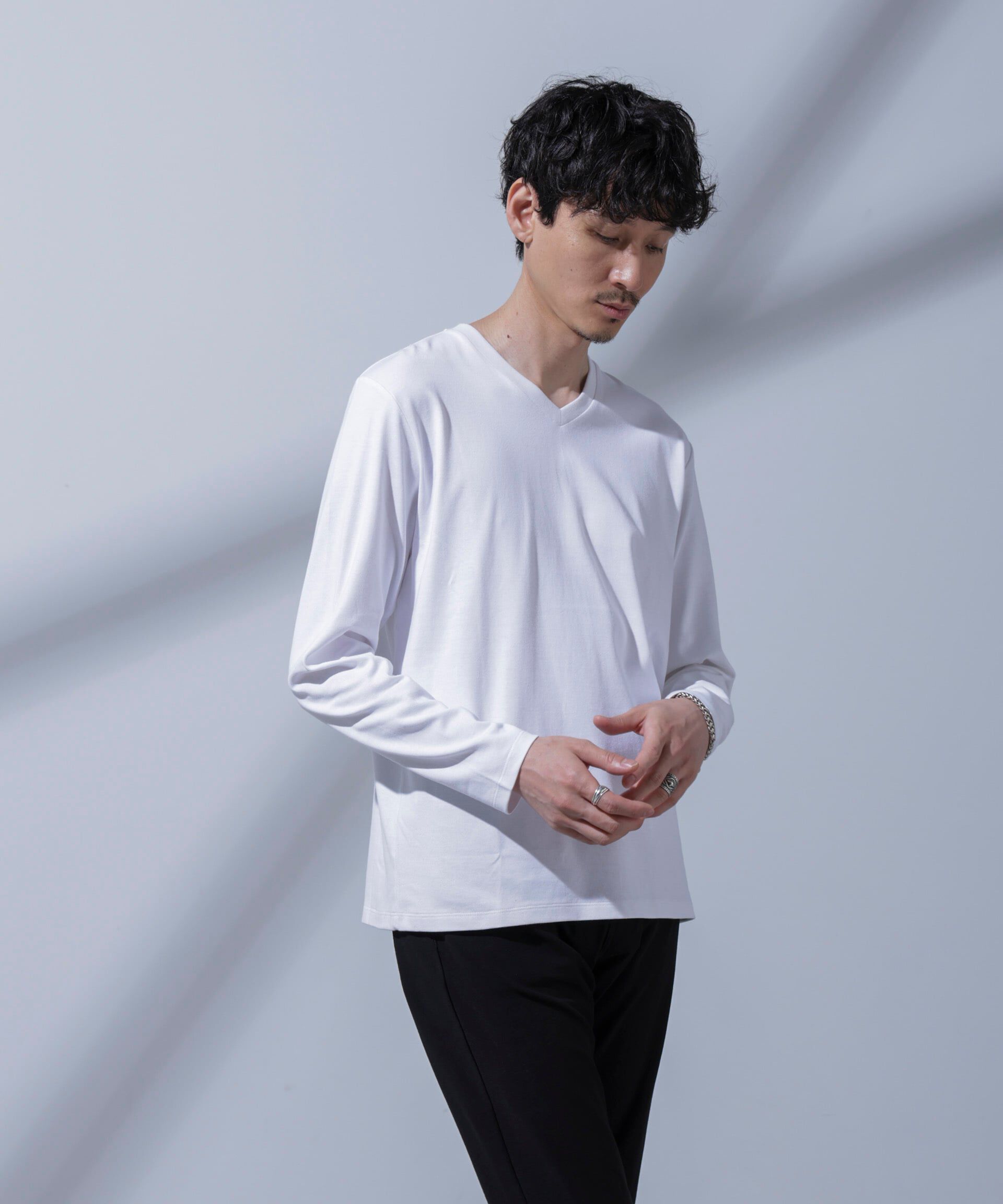 nano･universe「Anti Soaked(R)  汗染み防止 VネックTシャツ」|Tシャツ・カットソー|