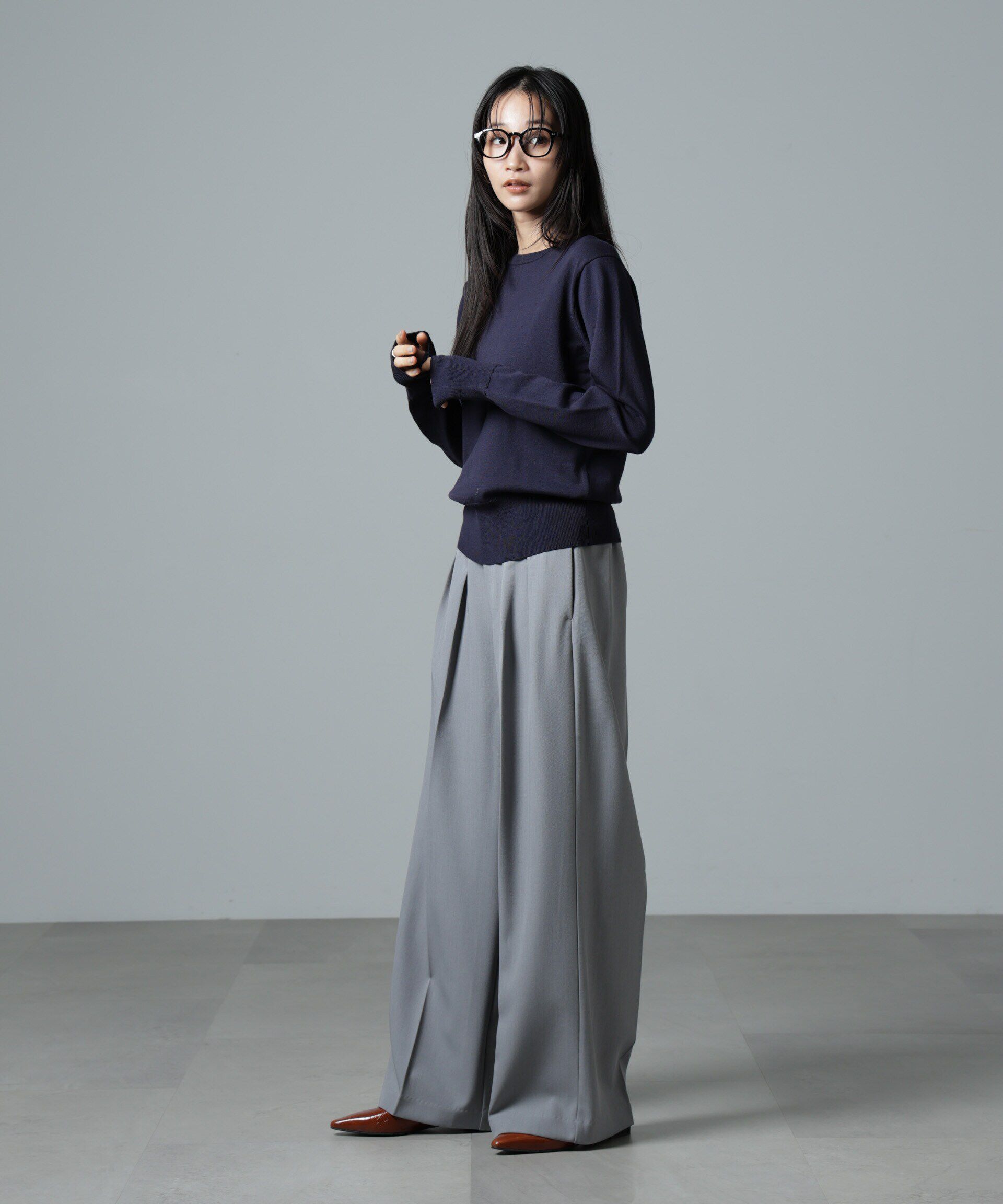 nano･universe「ハイウエスト2タックワイドパンツ」|チノ|