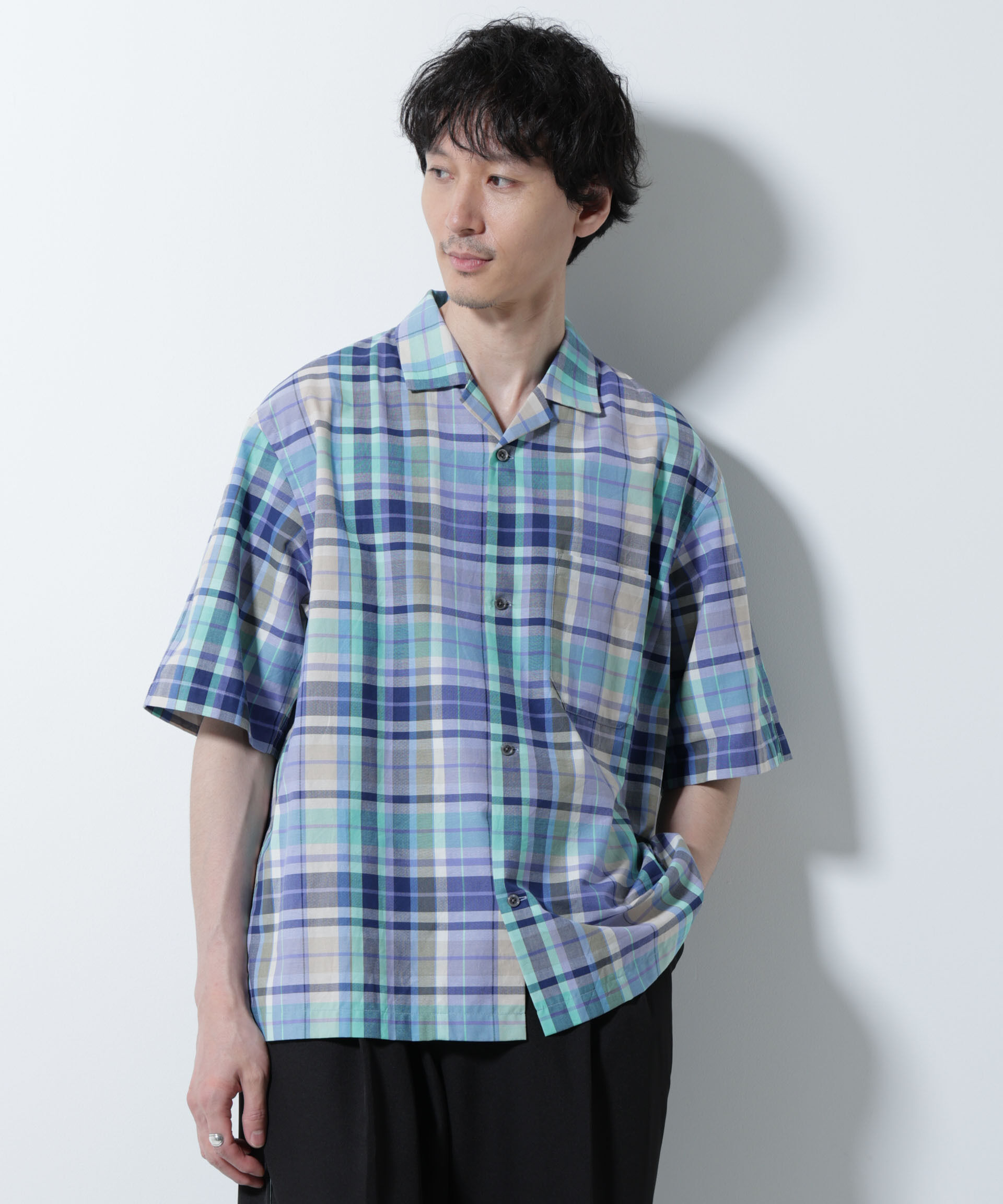 nano･universe「Fabric by INDIA オールドライクマドラスチェックシャツ 半袖」|シャツ・ブラウス|ブルー