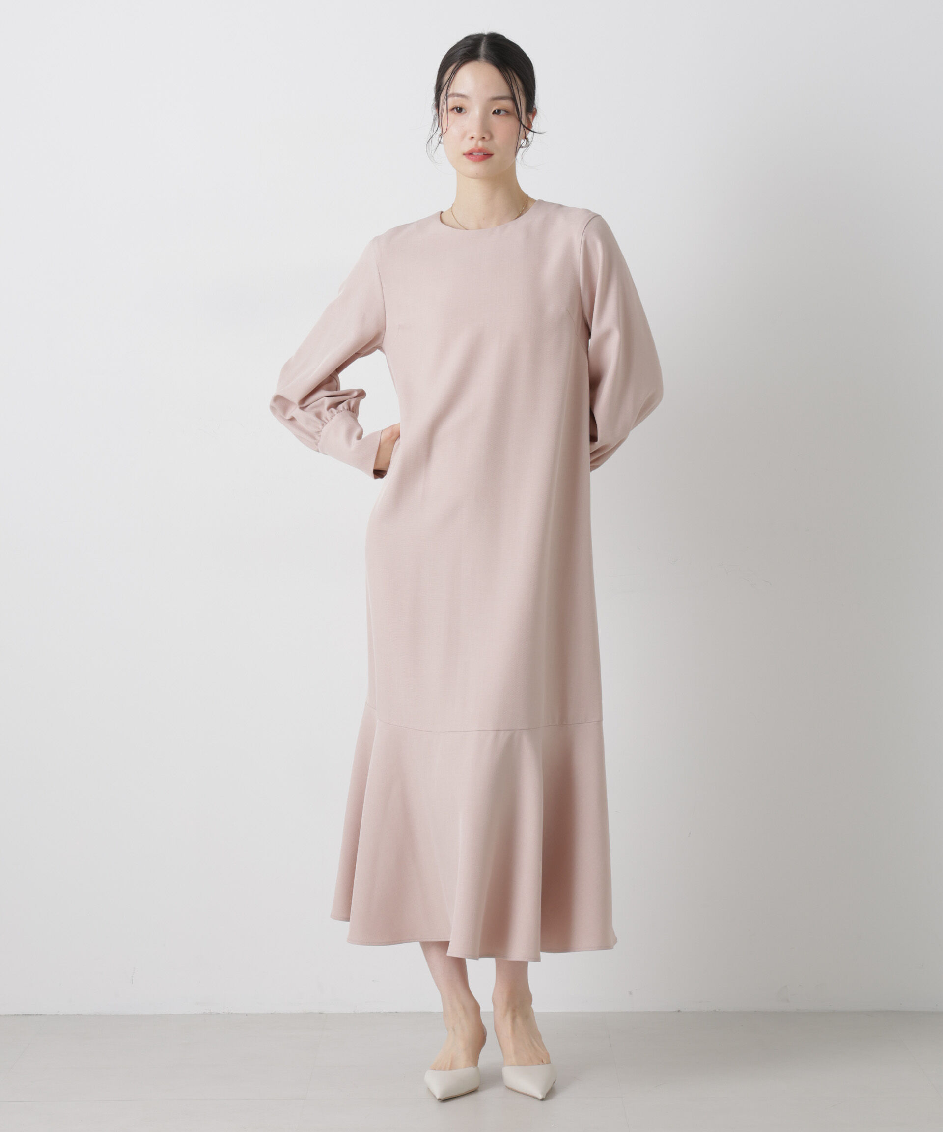 nano･universe「ヘムフレアクルミボタンスリーブワンピース」|ワンピース|